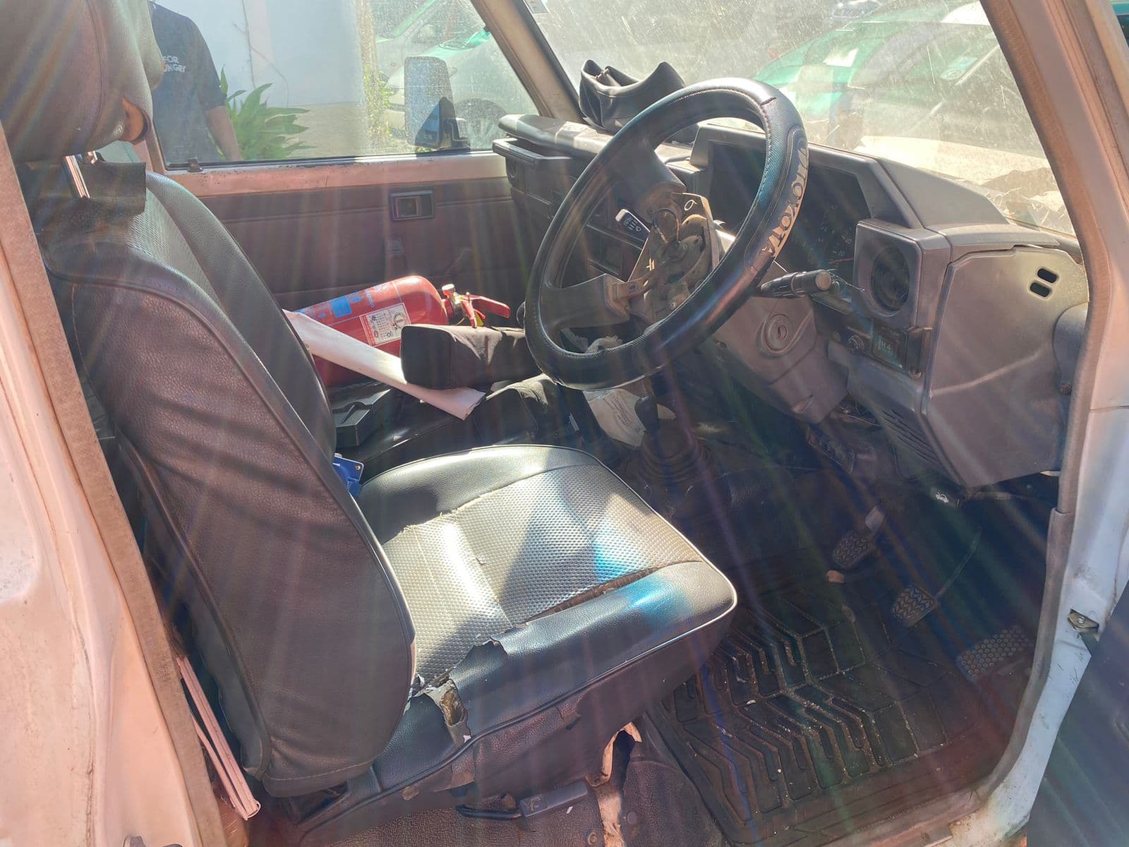 Toyota Land Cruiser 4x4 — imagem 7