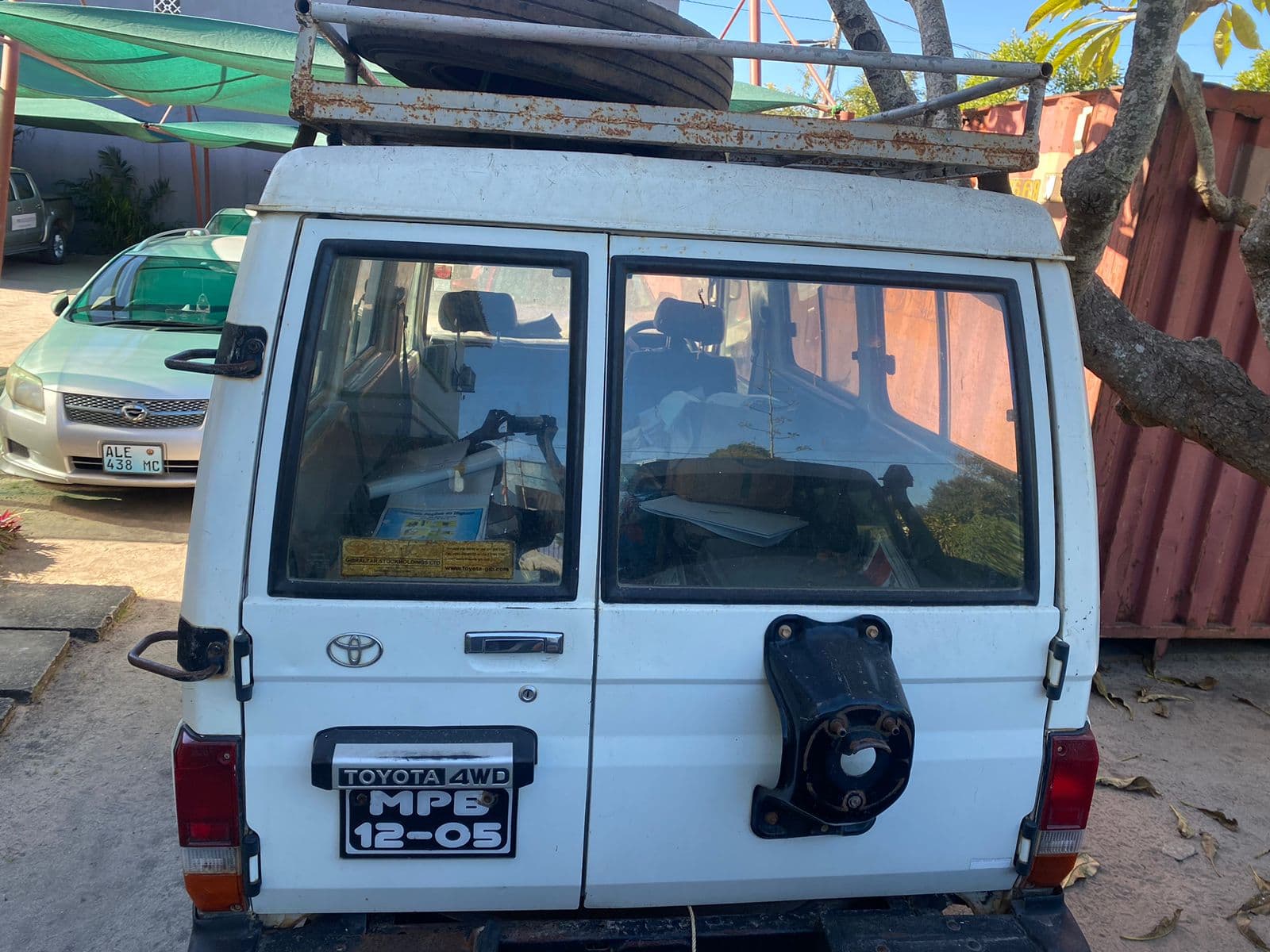 Toyota Land Cruiser 4x4 — imagem 6