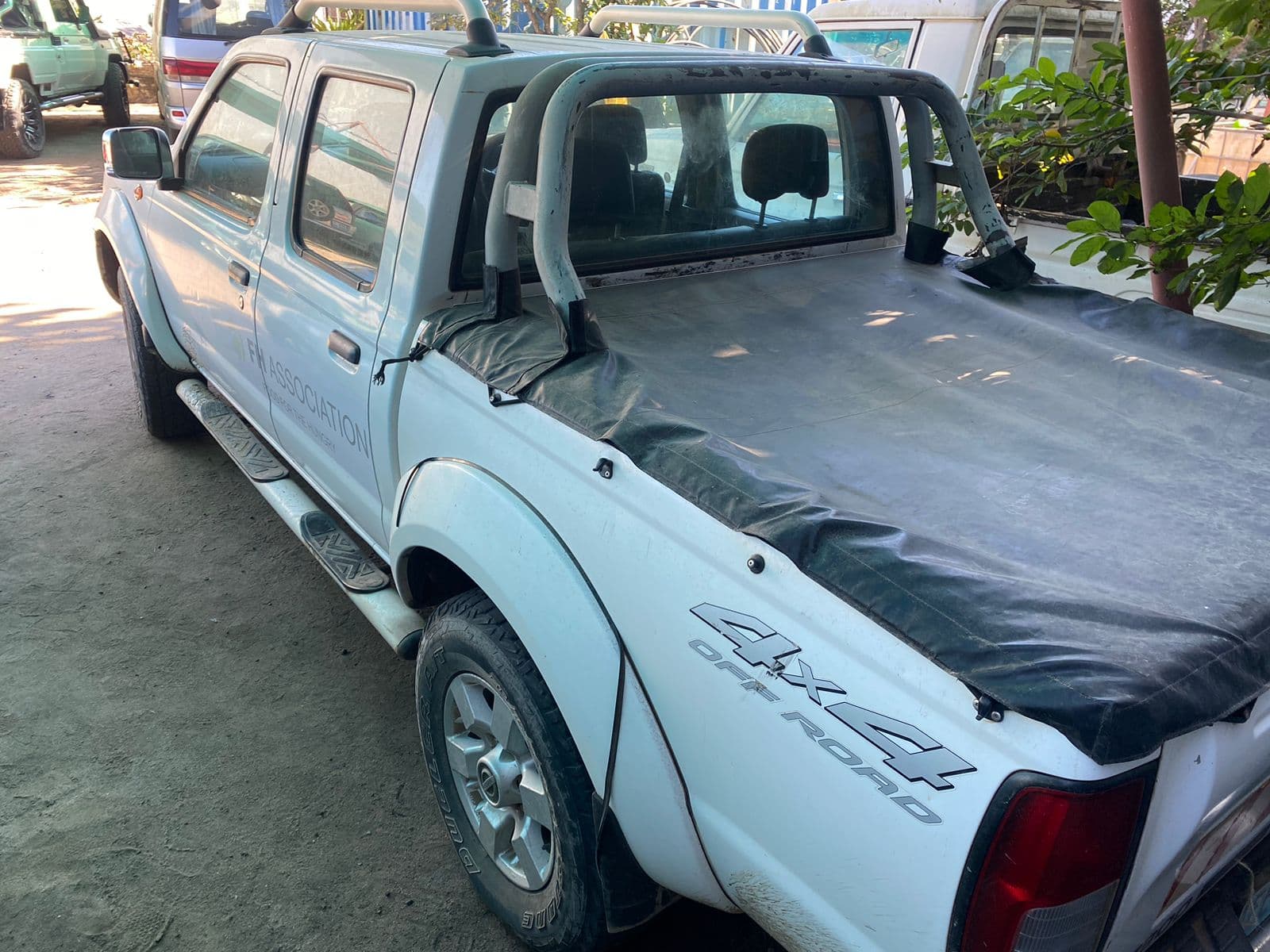 Nissan HardBody 4x4 — imagen 7