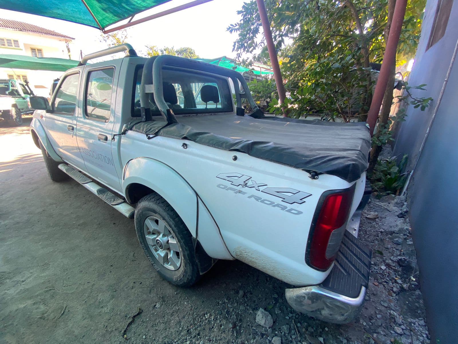 Nissan HardBody 4x4 — imagen 6