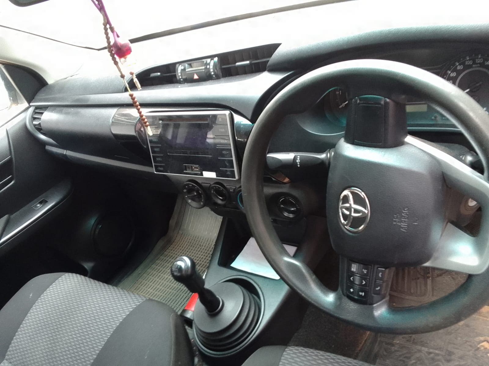 Toyota Hilux — imagem 6