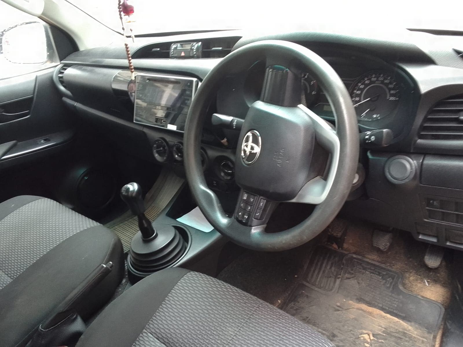 Toyota Hilux — imagem 5