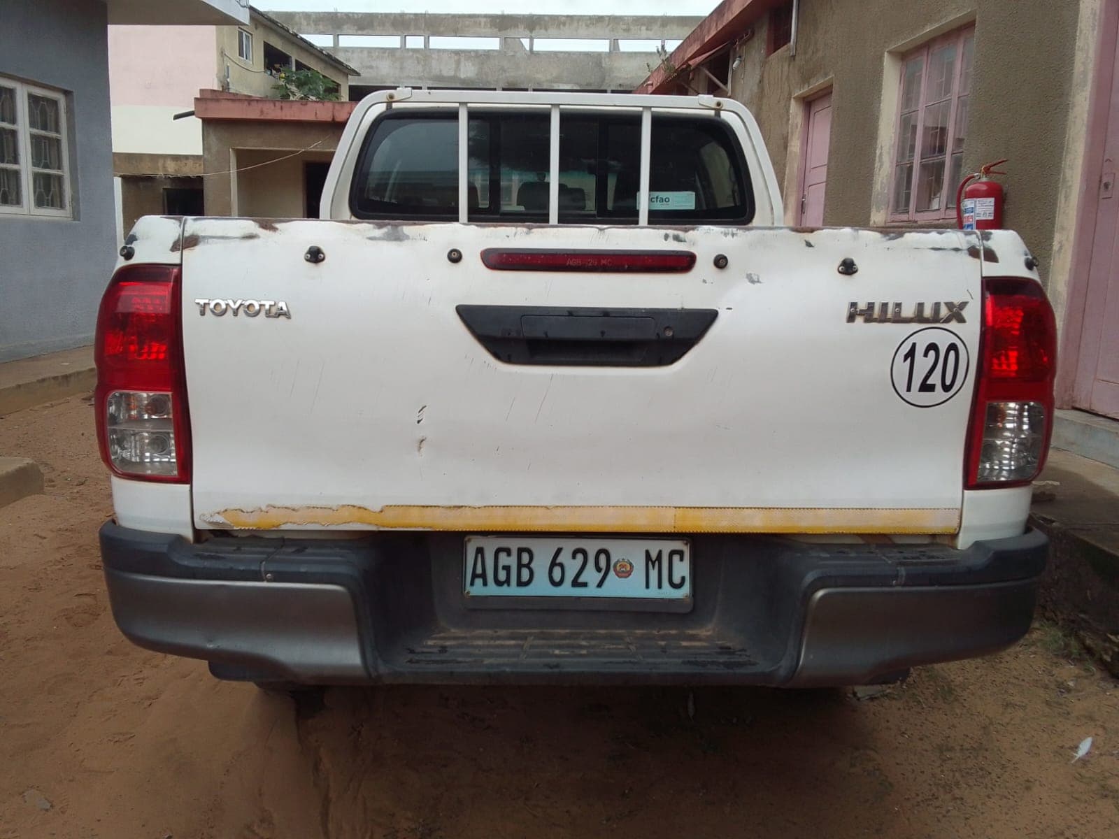 Toyota Hilux — imagem 9
