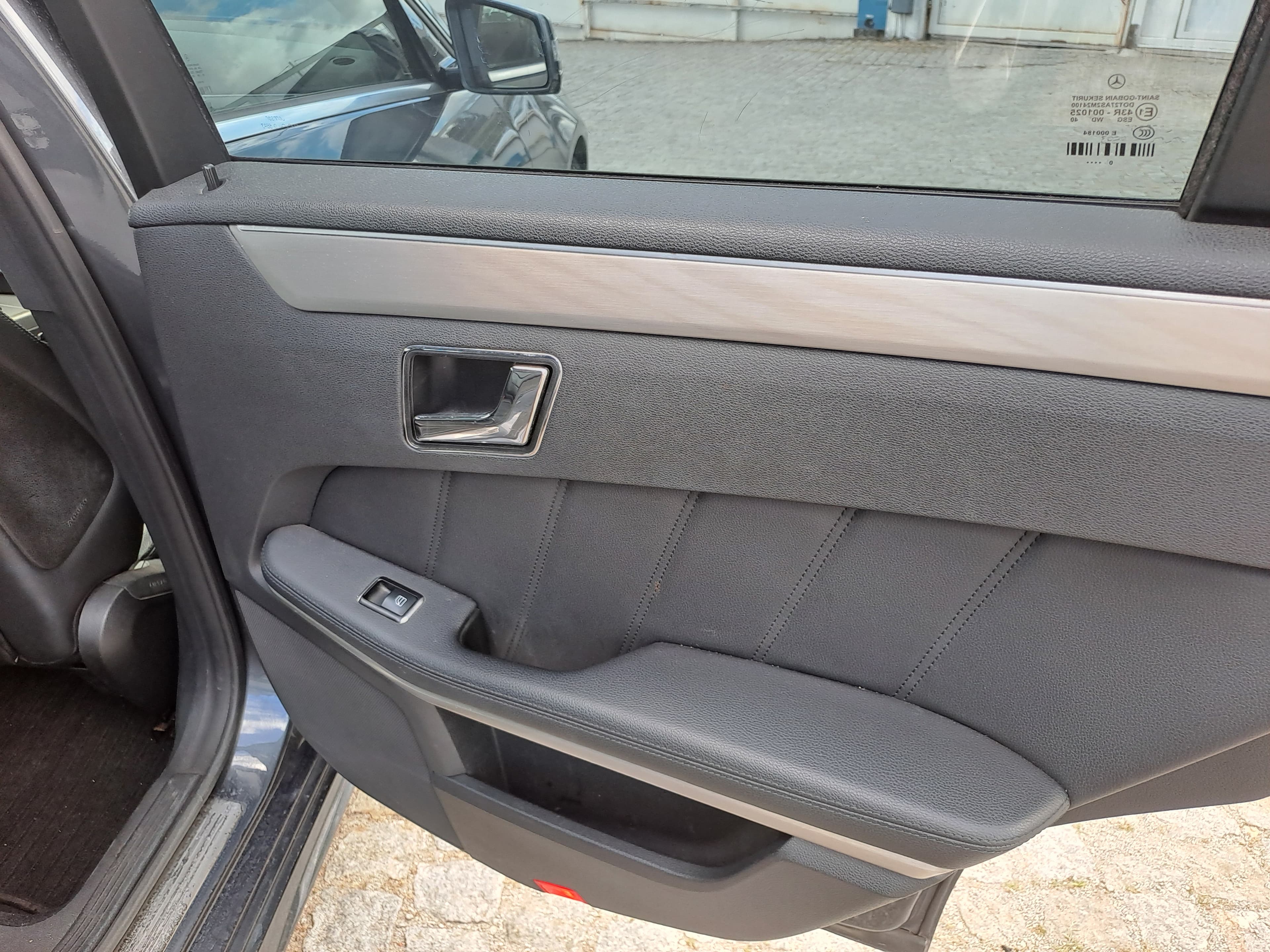 Mercedes-Benz E250 CDI · Ano 2010 — imagem 16