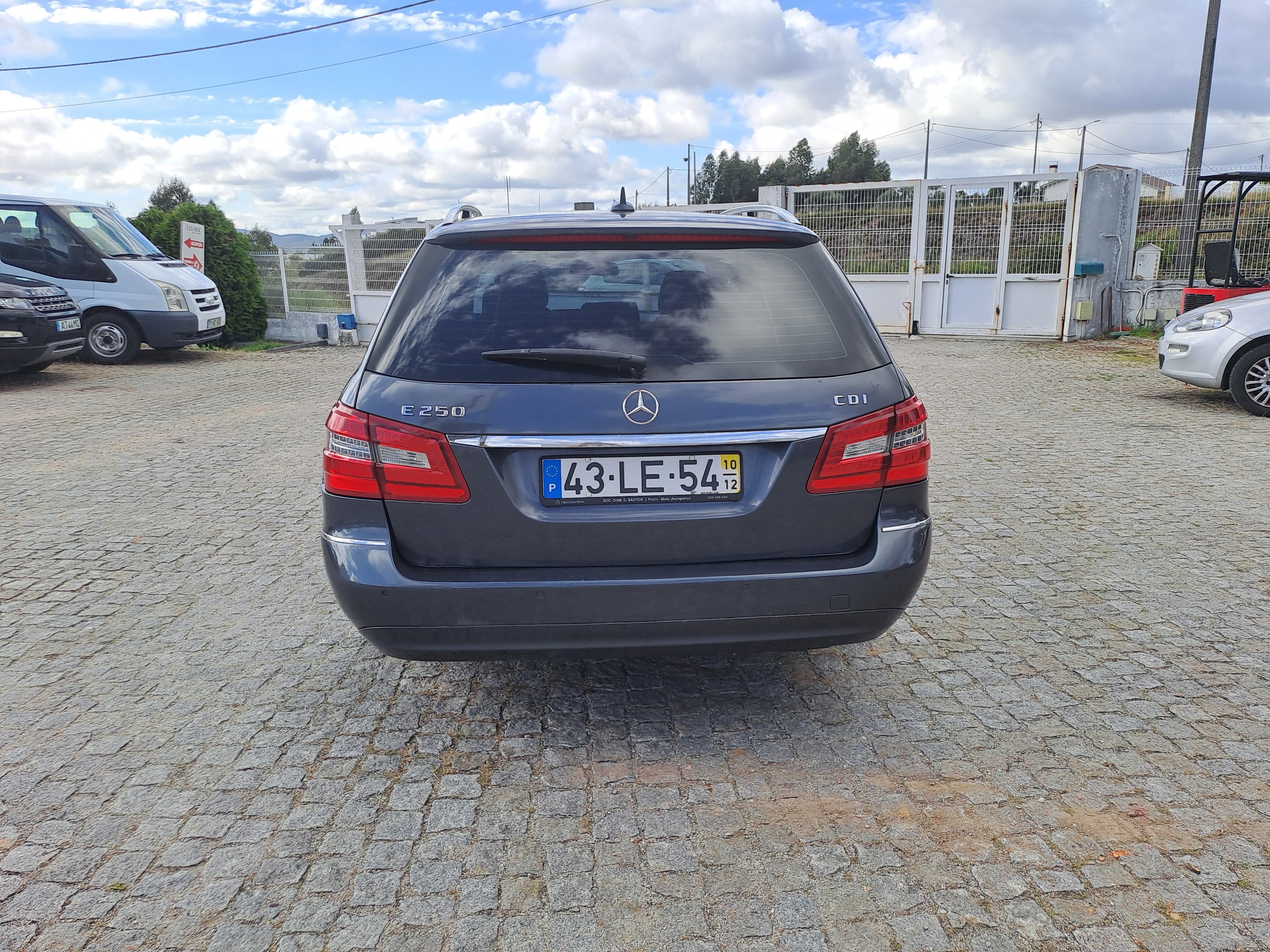 Mercedes-Benz E250 CDI · Ano 2010 — imagem 5