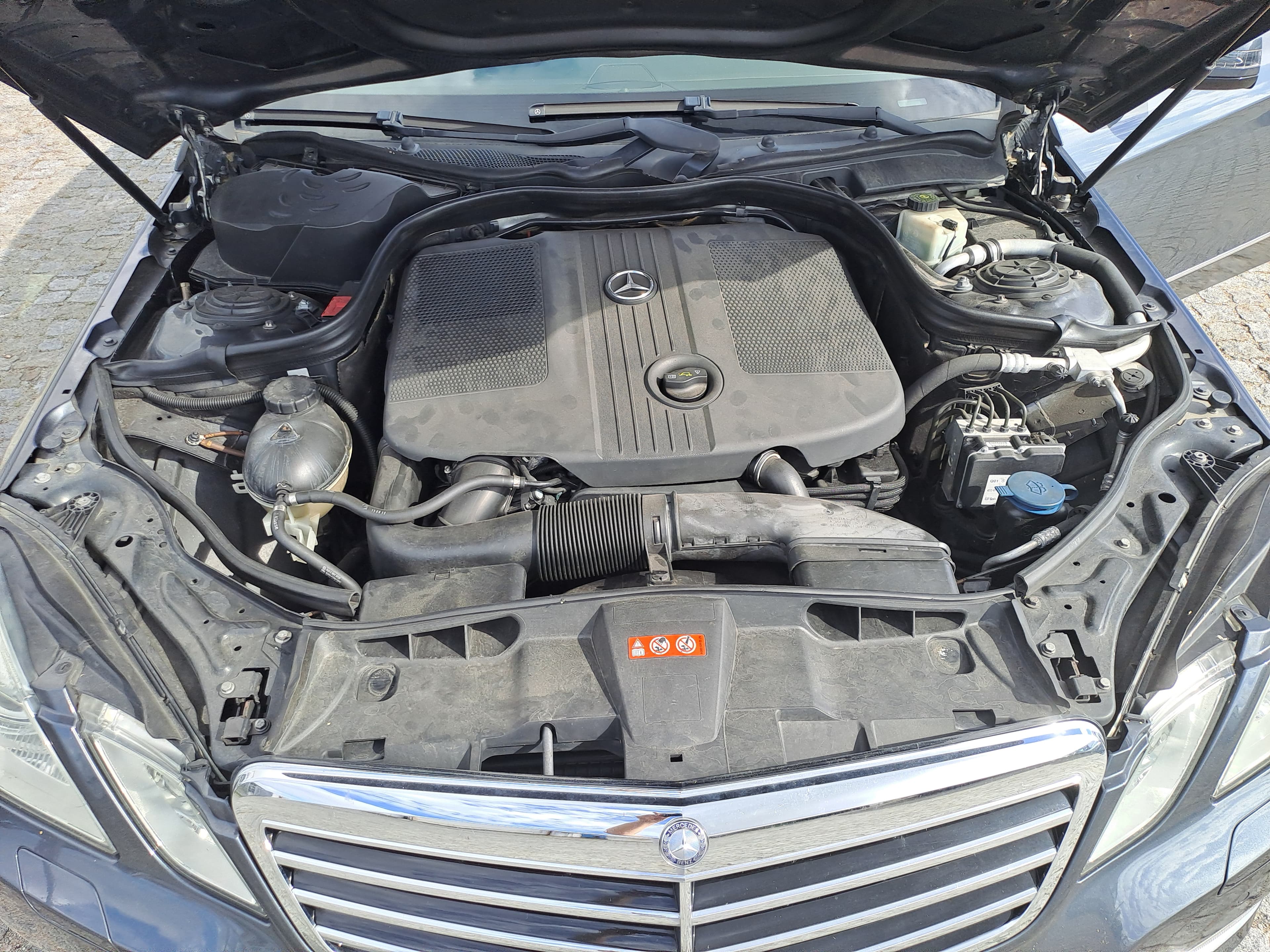 Mercedes-Benz E250 CDI · Ano 2010 — imagem 13
