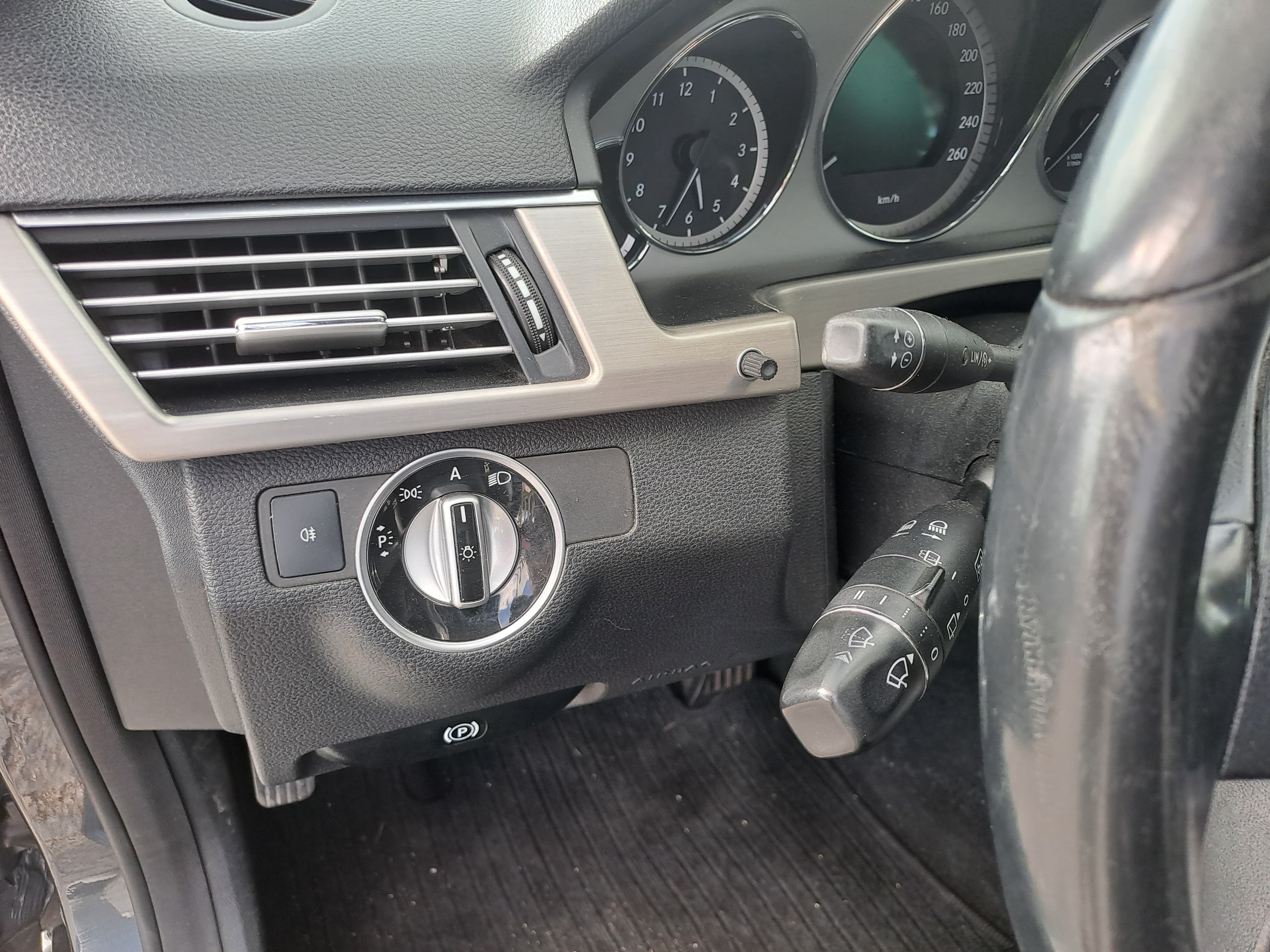Mercedes-Benz E250 CDI · Ano 2010 — imagem 32