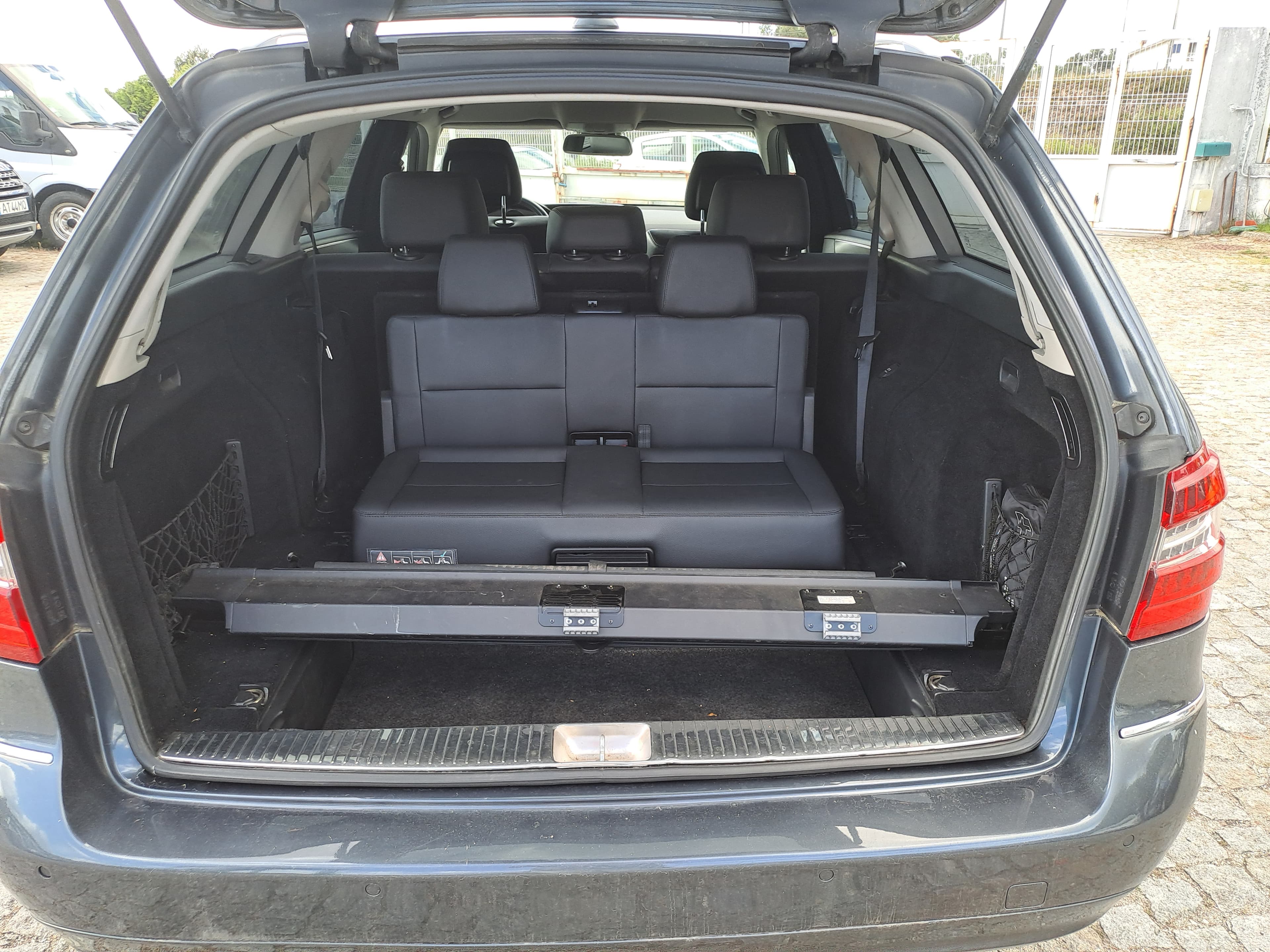 Mercedes-Benz E250 CDI · Ano 2010 — imagem 7