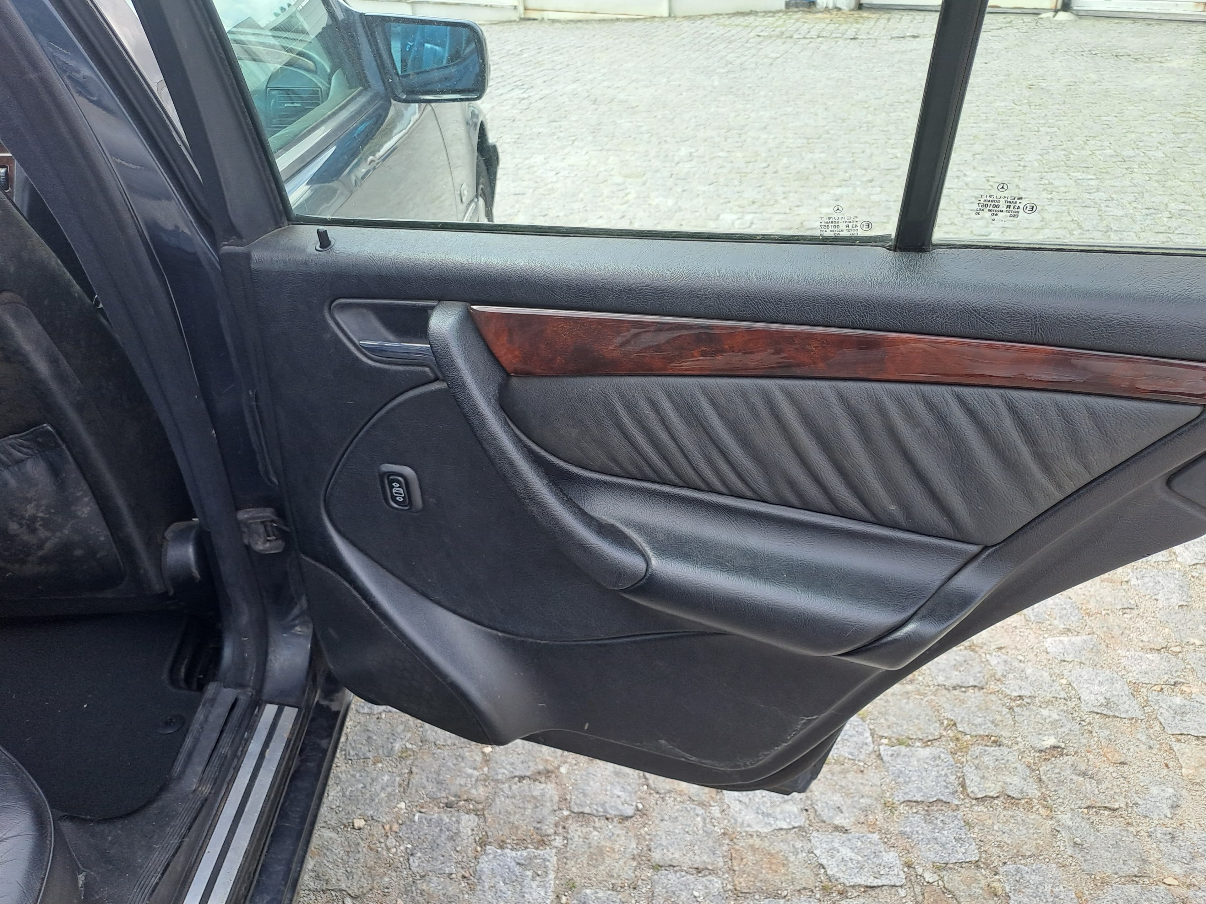 Mercedes-Benz C220 CDI · Ano 2000 — imagen 24
