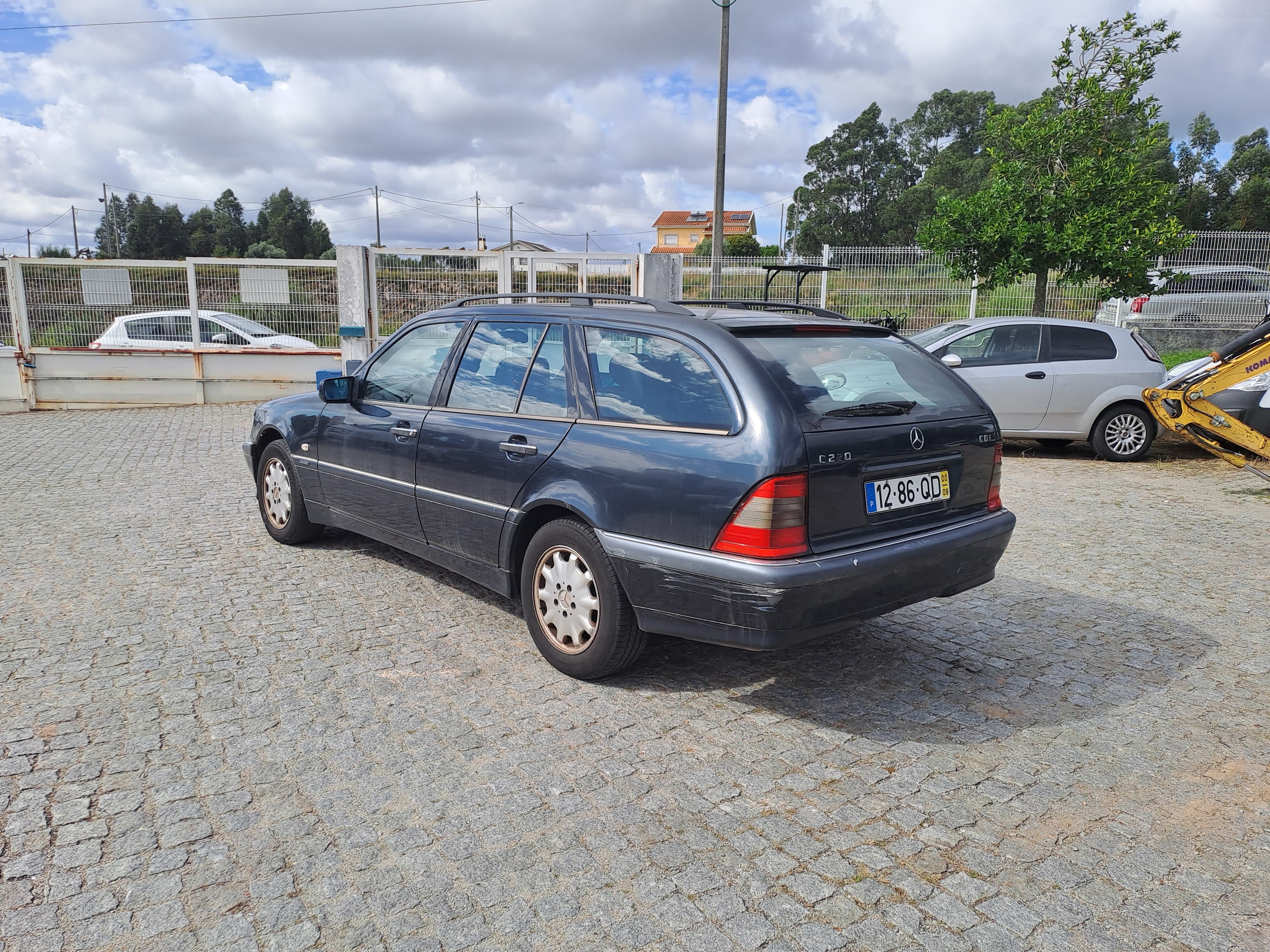 Mercedes-Benz C220 CDI · Ano 2000 — imagen 4