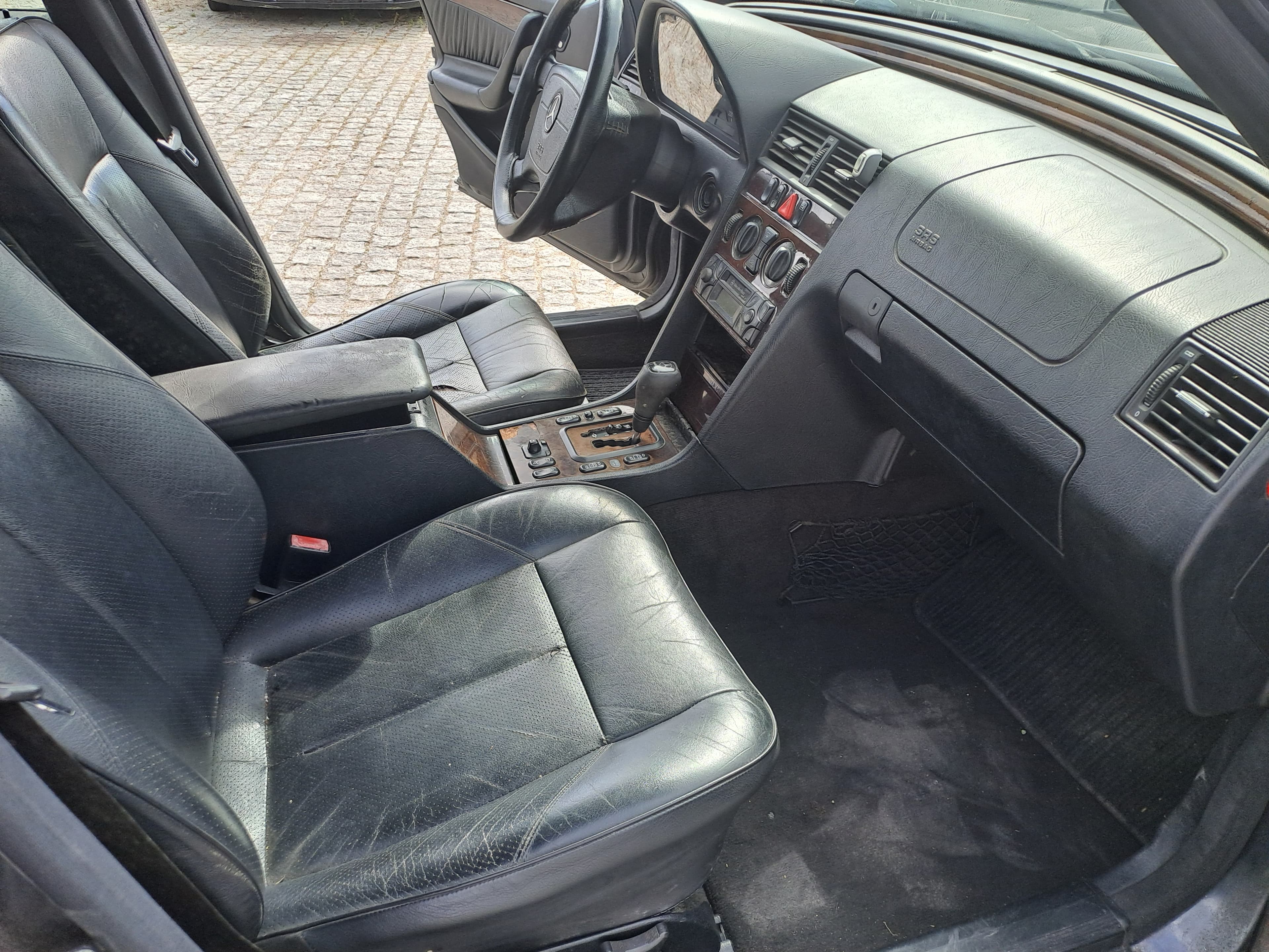 Mercedes-Benz C220 CDI · Ano 2000 — imagen 27