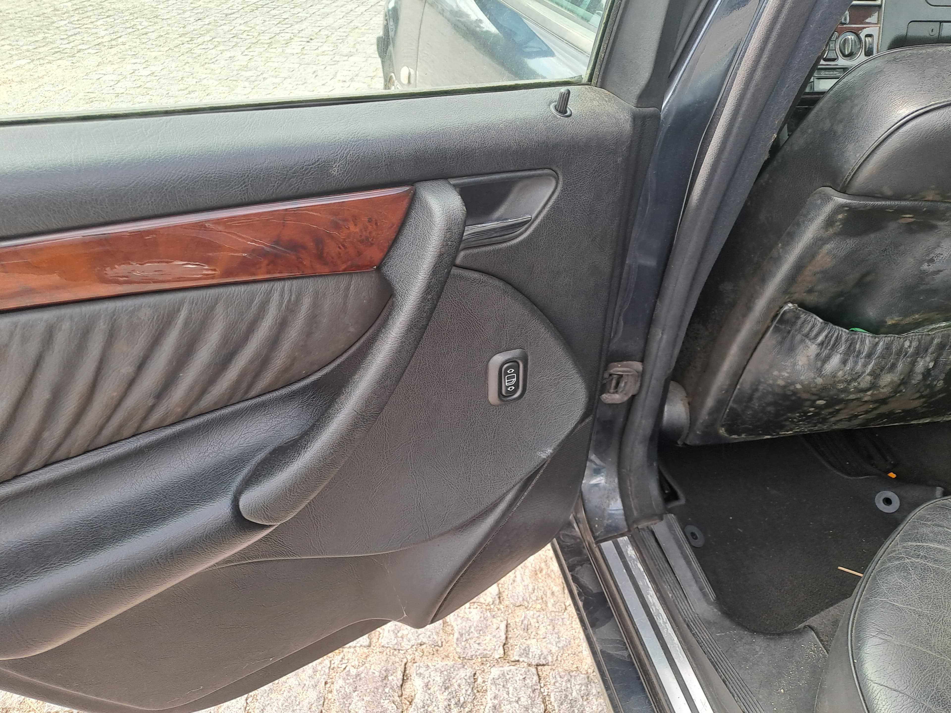 Mercedes-Benz C220 CDI · Ano 2000 — imagen 23