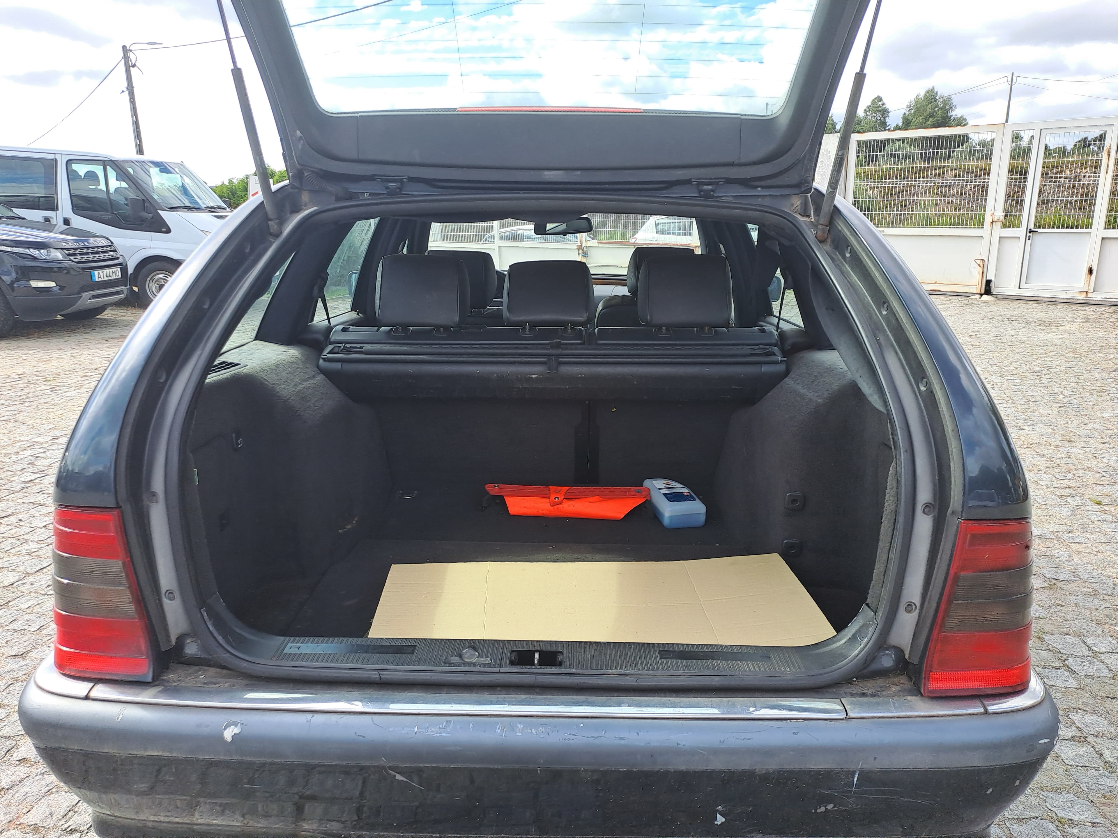 Mercedes-Benz C220 CDI · Ano 2000 — imagen 7