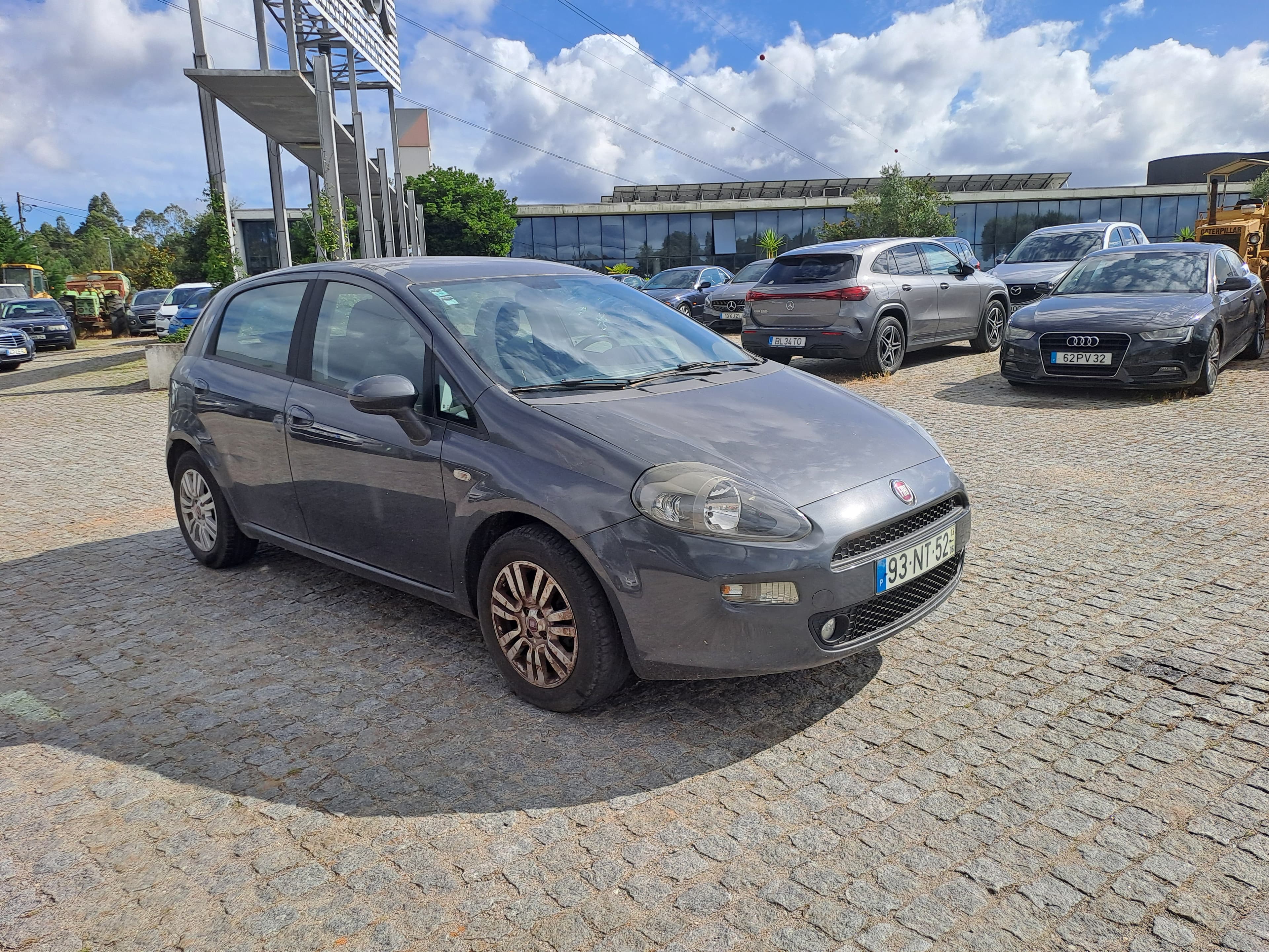 Fiat Punto · Ano 2013 — imagen 1