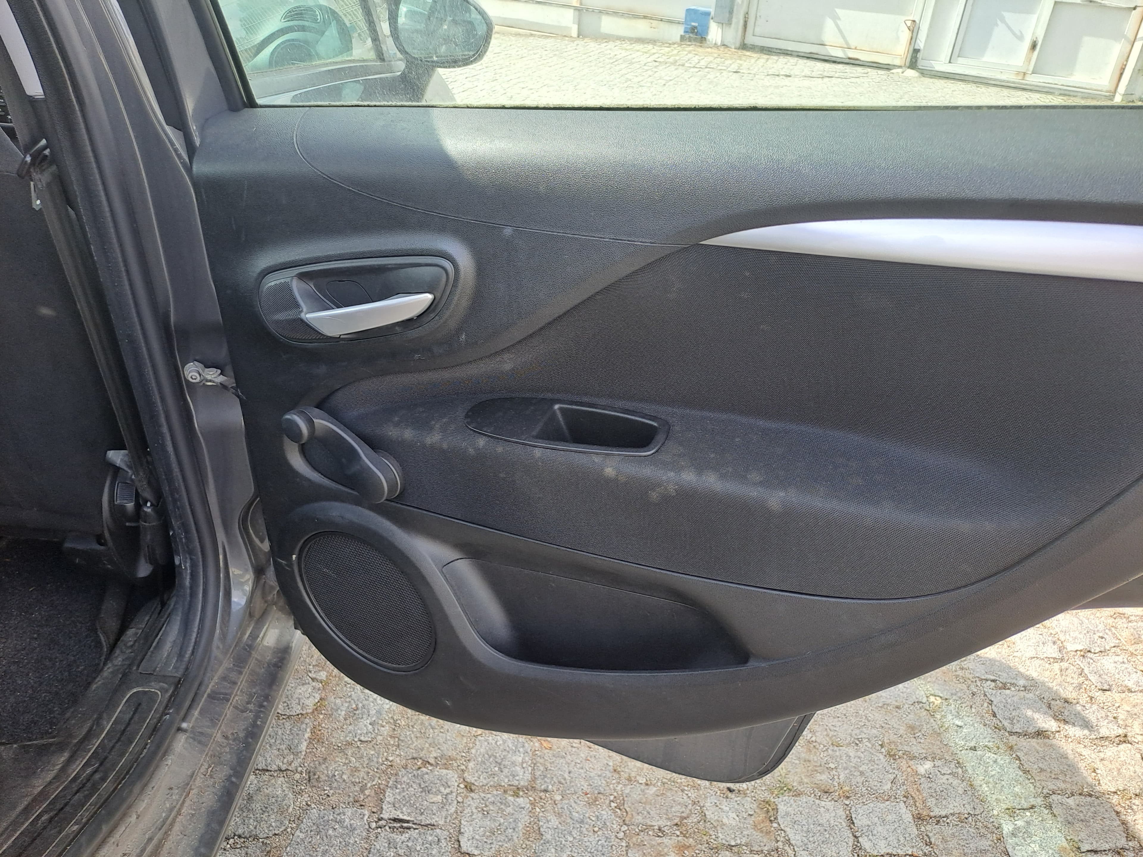 Fiat Punto · Ano 2013 — imagen 17