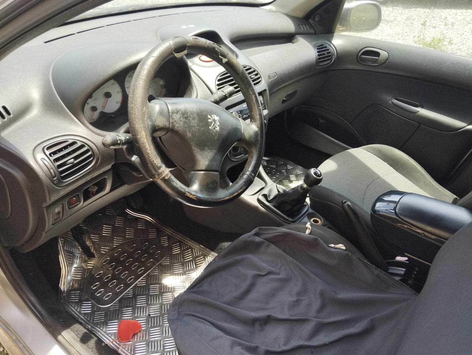 Peugeot 206 · Año 2003 — imagen 10