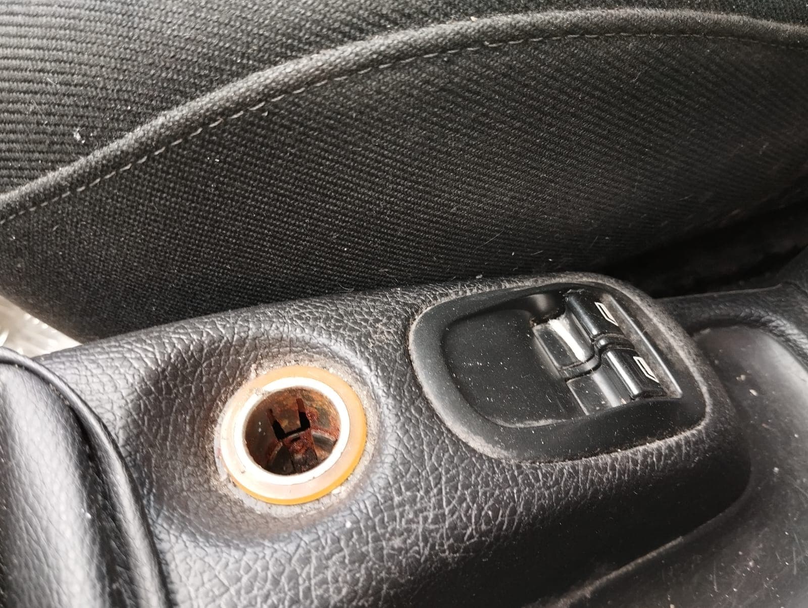 Peugeot 206 · Año 2003 — imagen 12