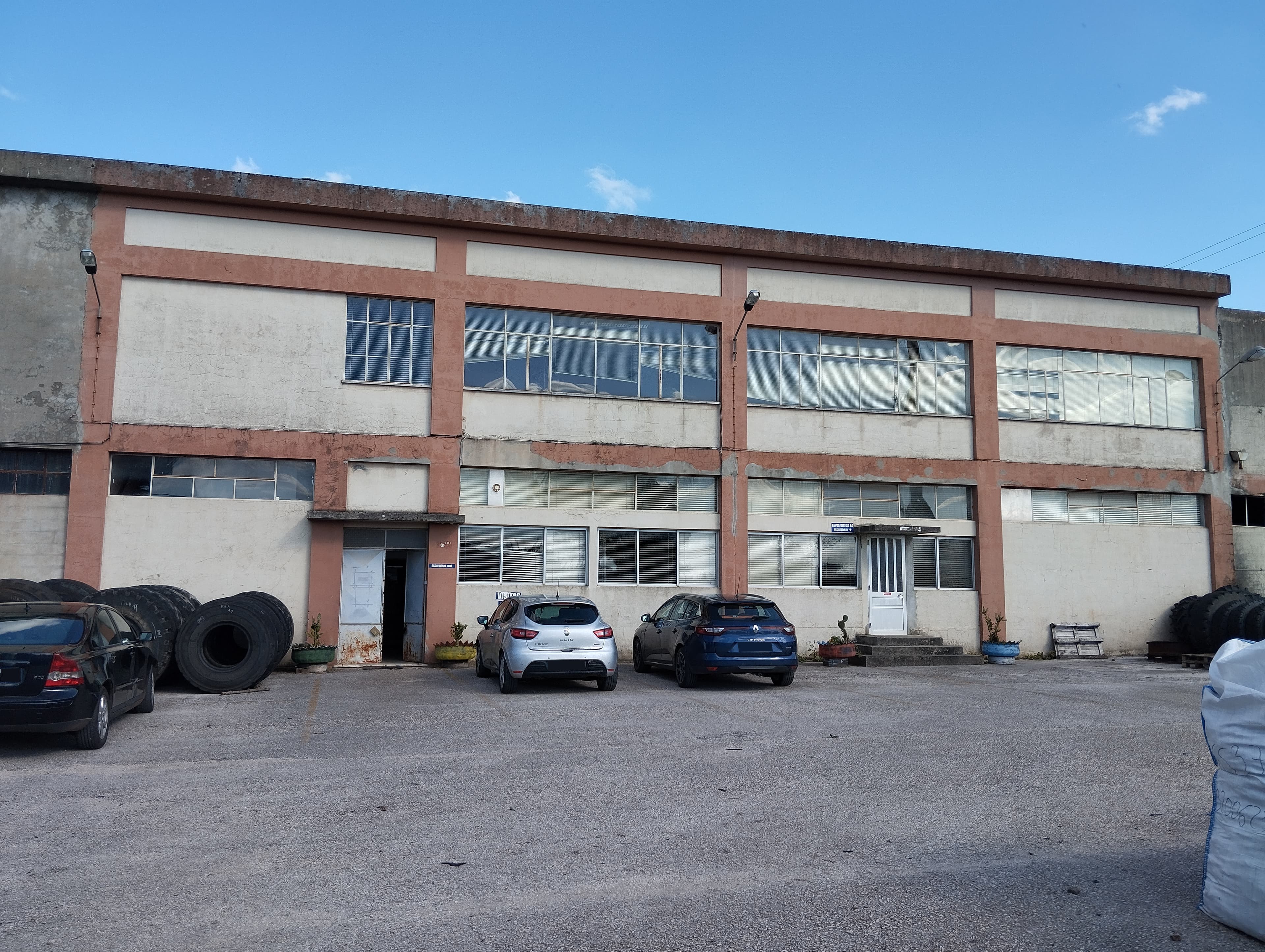Armazém Industrial · Alvaiázere, Leiria — imagem 2