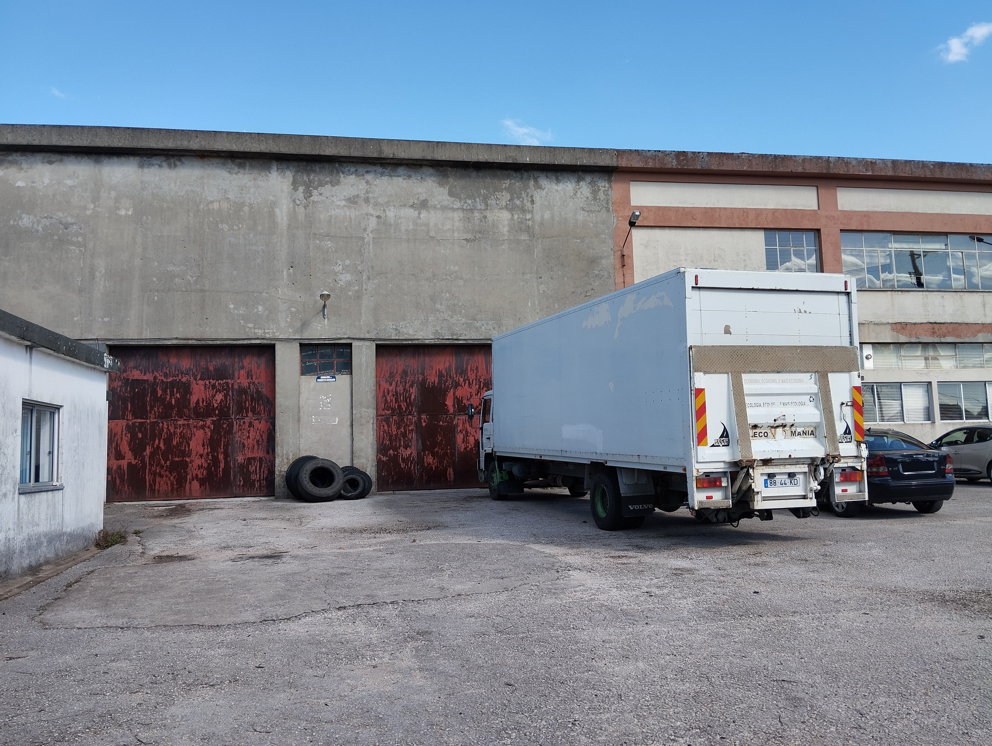 Armazém Industrial · Alvaiázere, Leiria — imagem 4