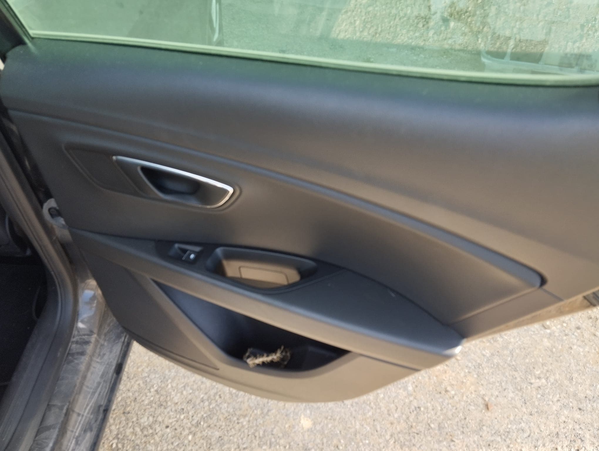Seat Leon TDI · Ano 2015 — image 22