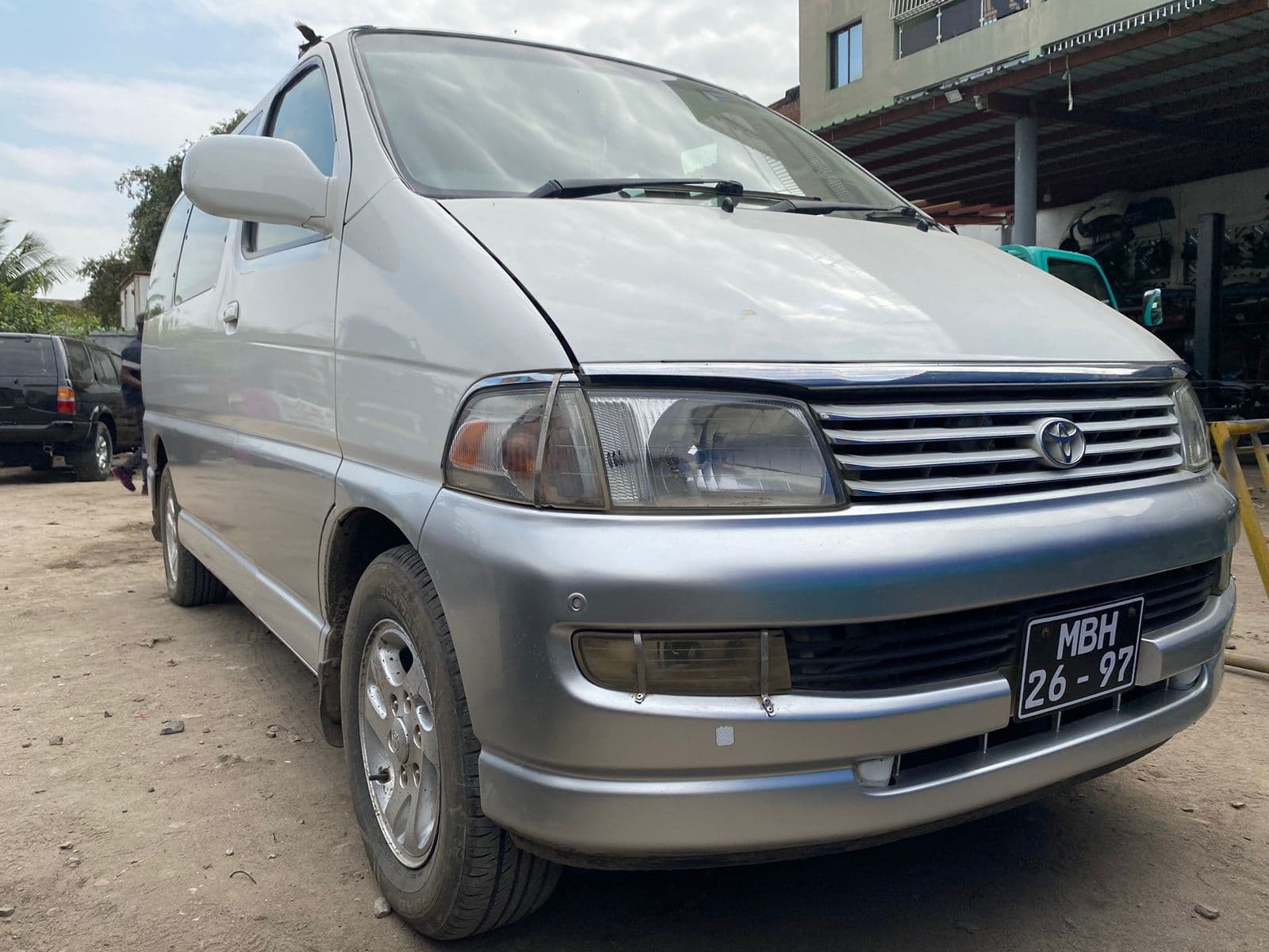Toyota Hiace Regius