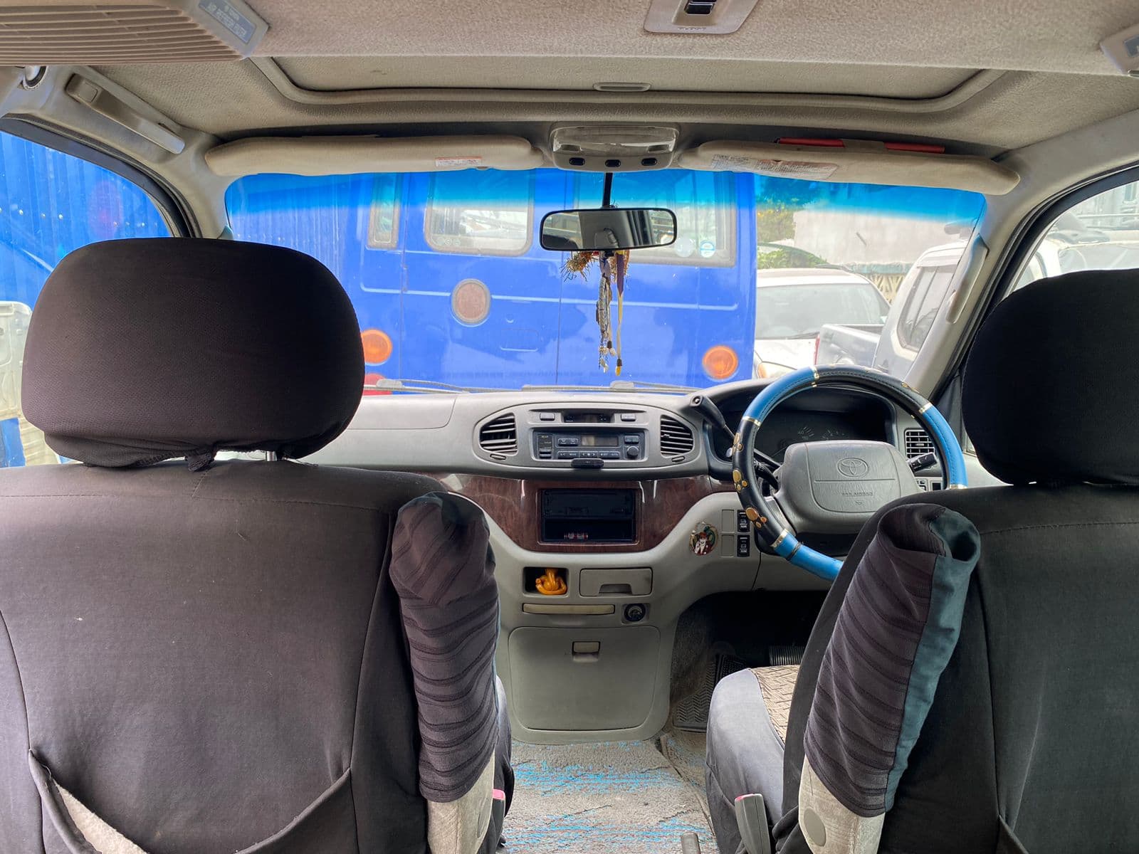 Toyota Hiace Regius — imagem 9