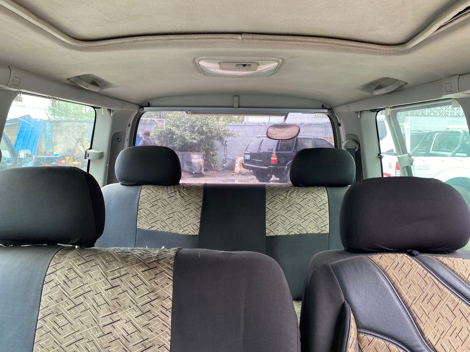 Toyota Hiace Regius — imagem 10