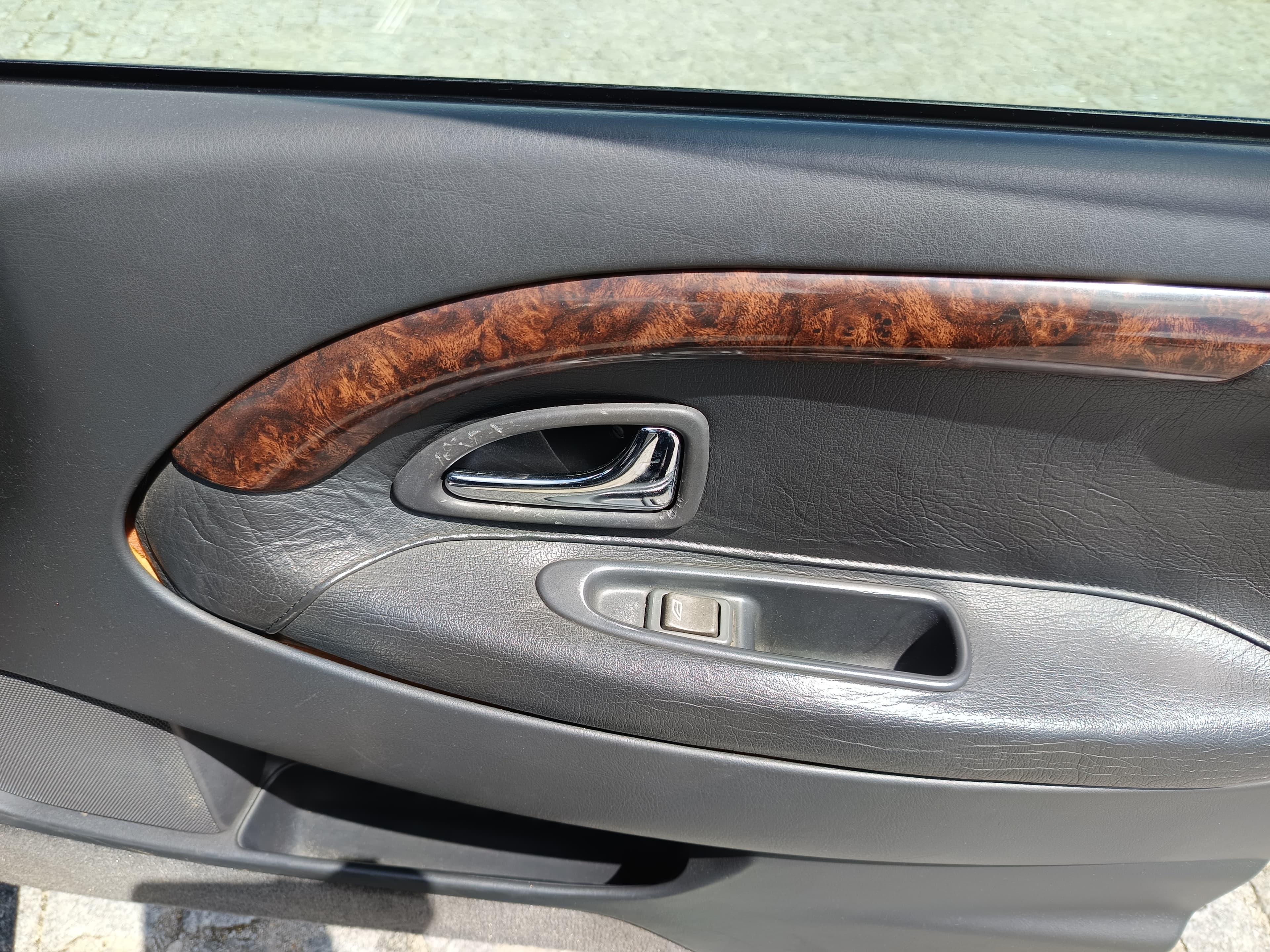 Volvo V40 · Ano 1998 — image 32