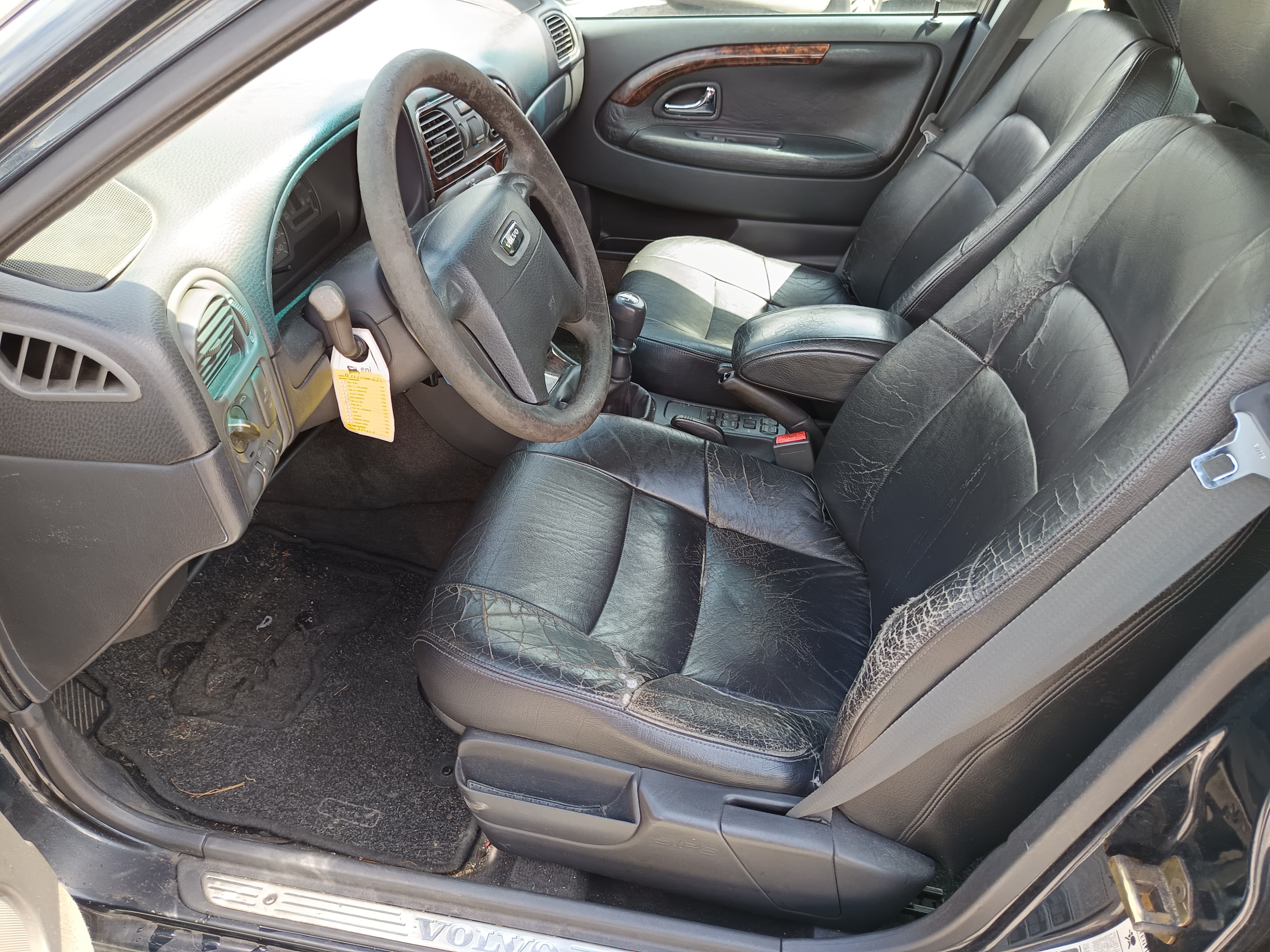 Volvo V40 · Ano 1998 — image 34