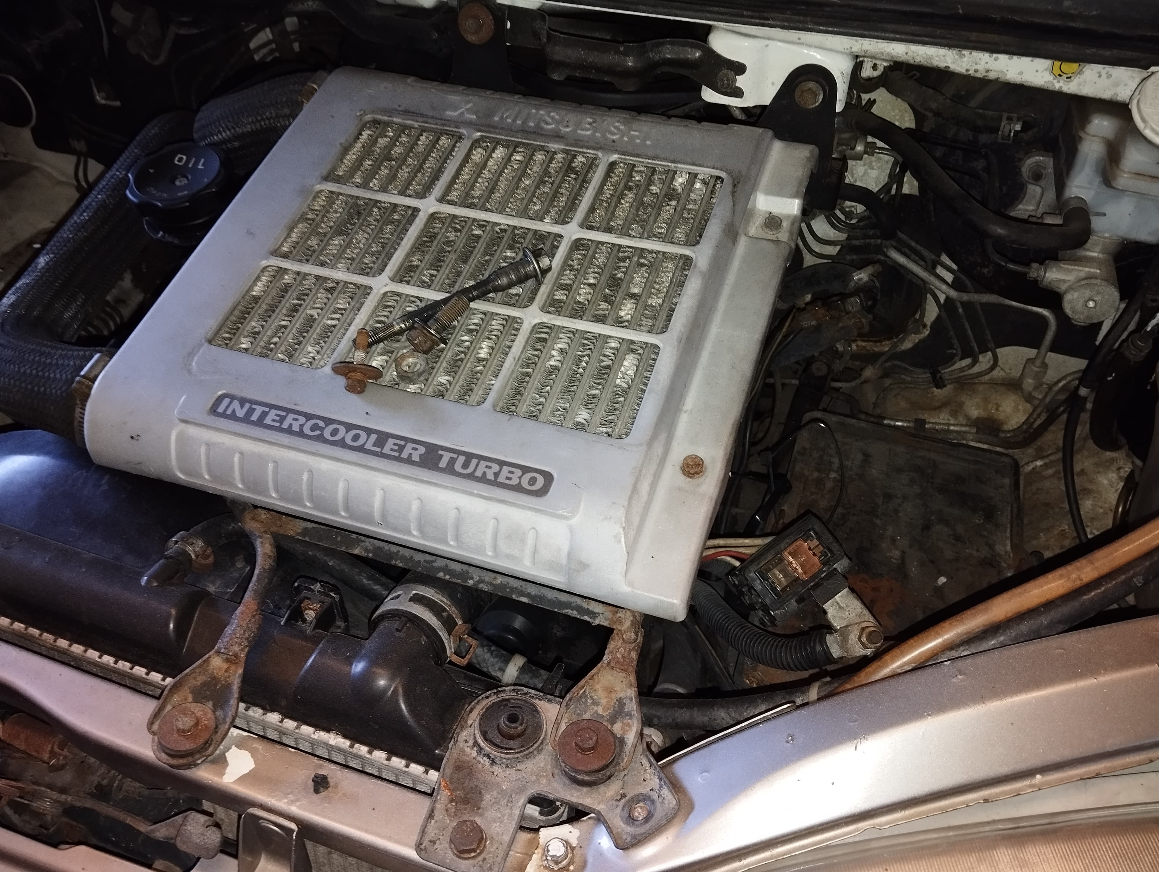 Mitsubishi Space Gear — imagen 10