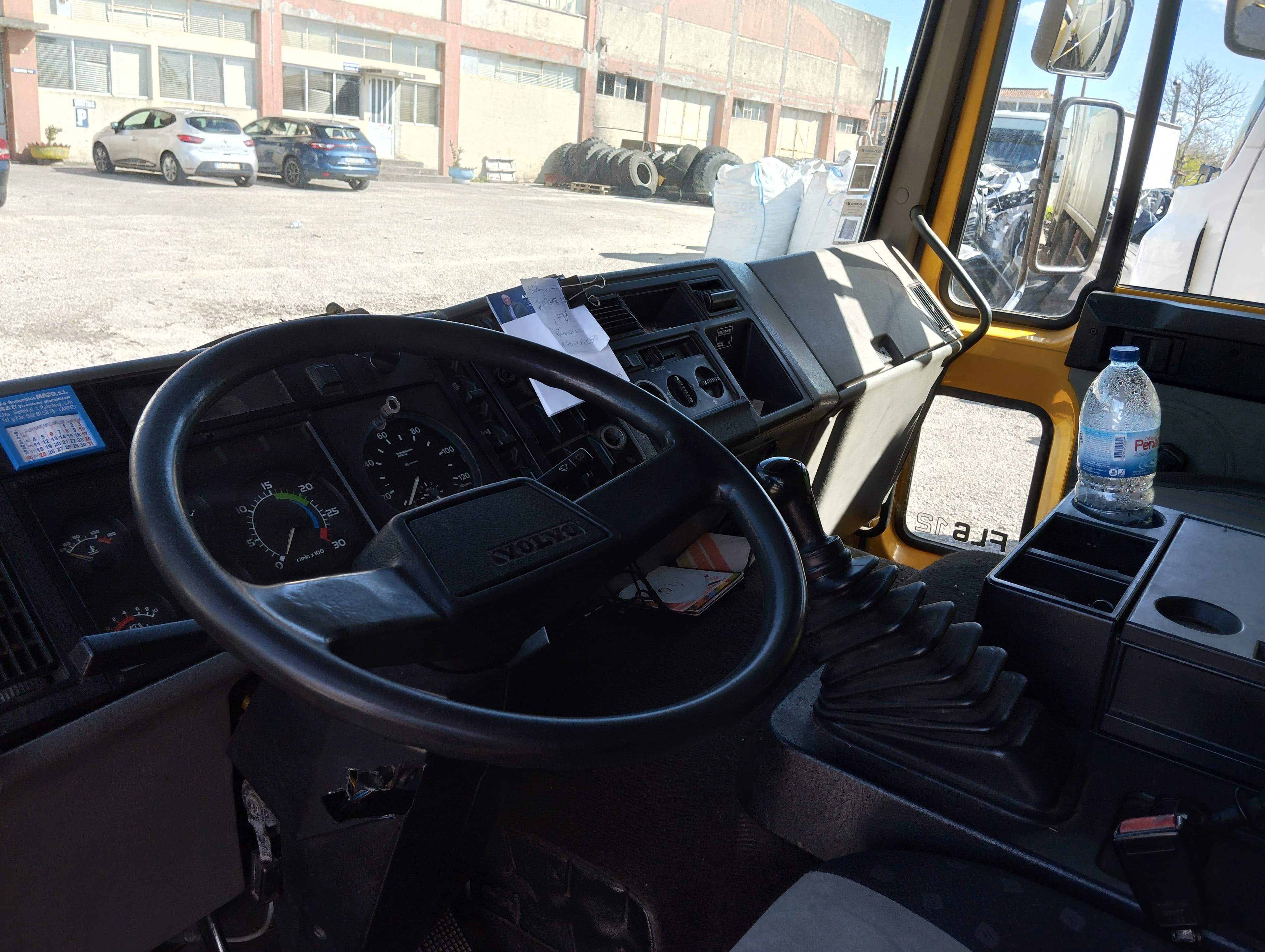 Volvo FL6 12 — imagen 7