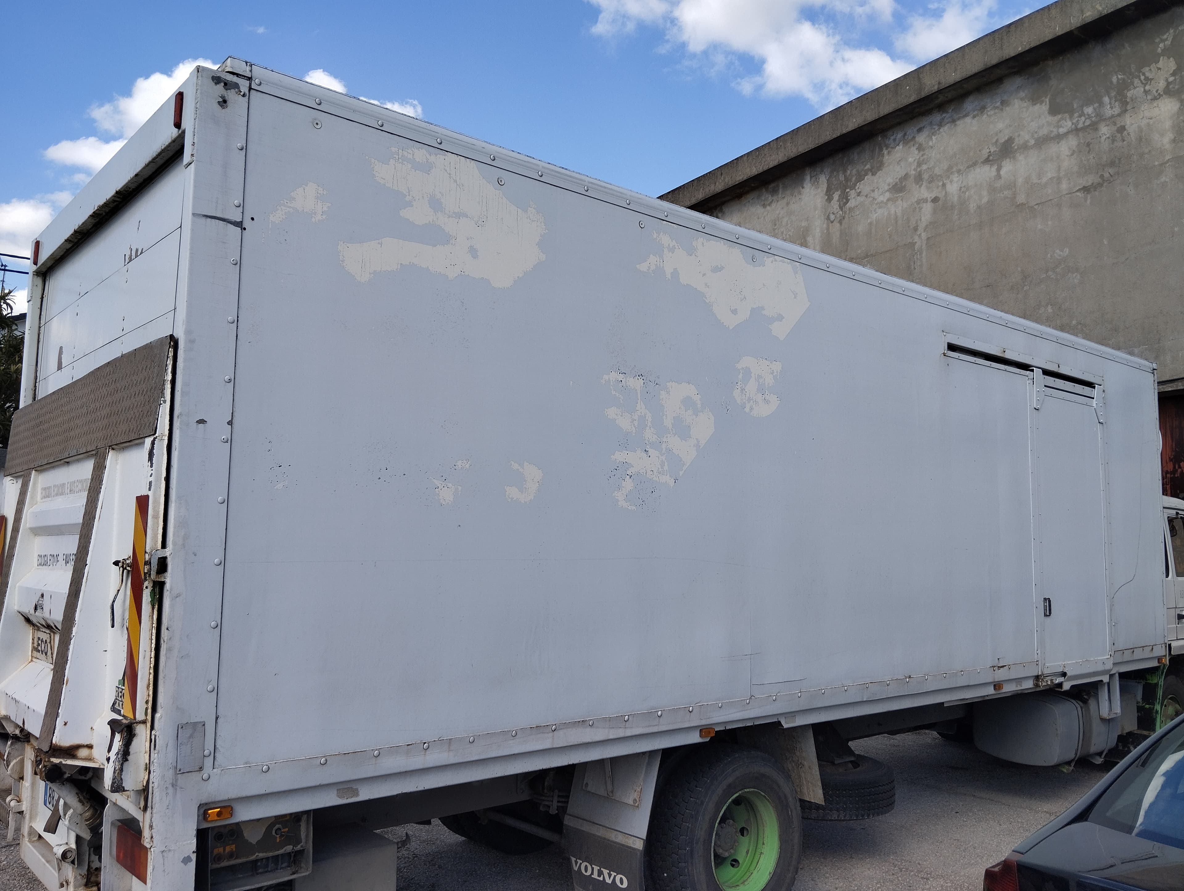 Volvo FL6 14 — image 2