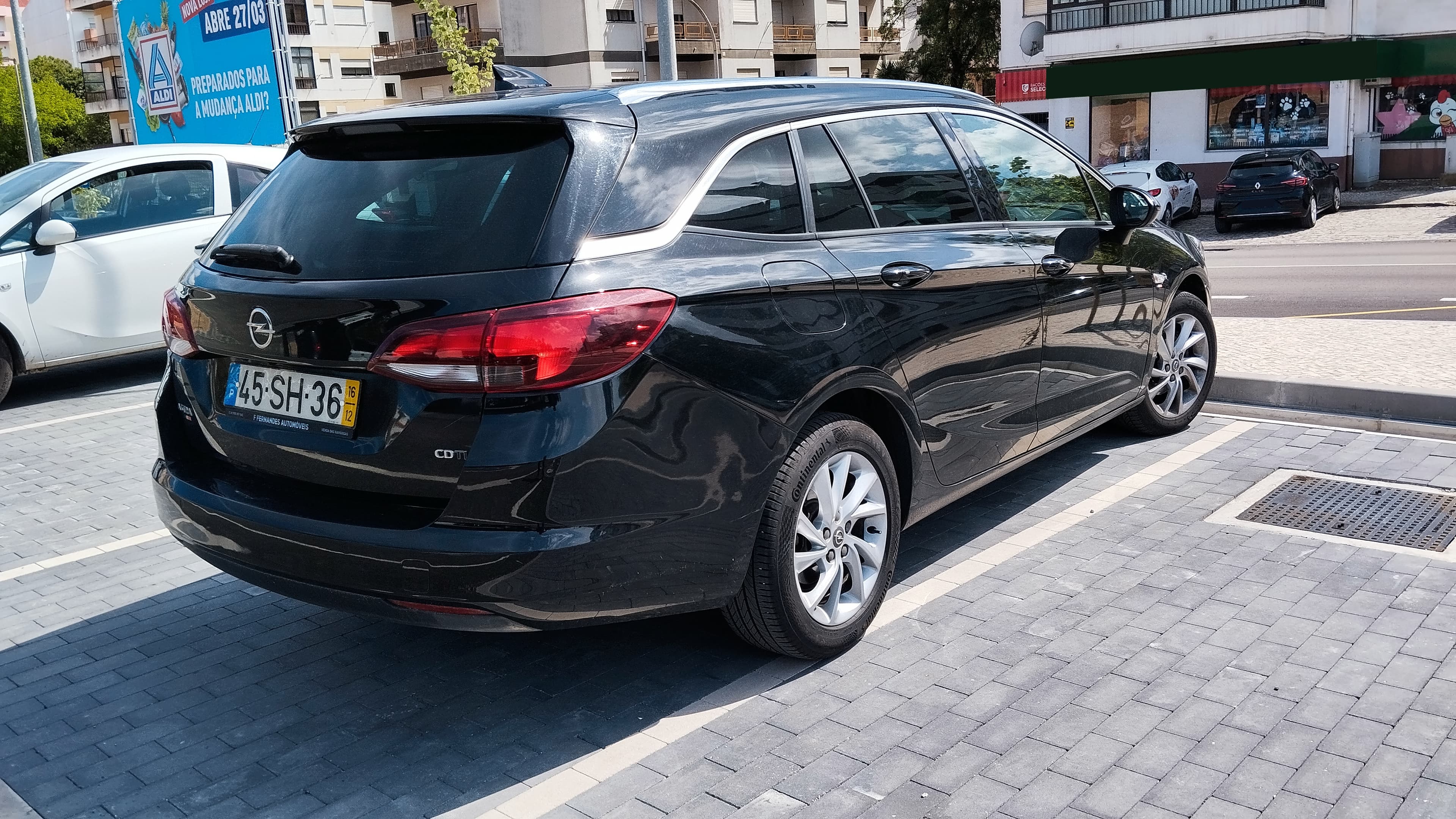 Opel Astra CDTI · Ano 2016 — imagem 3