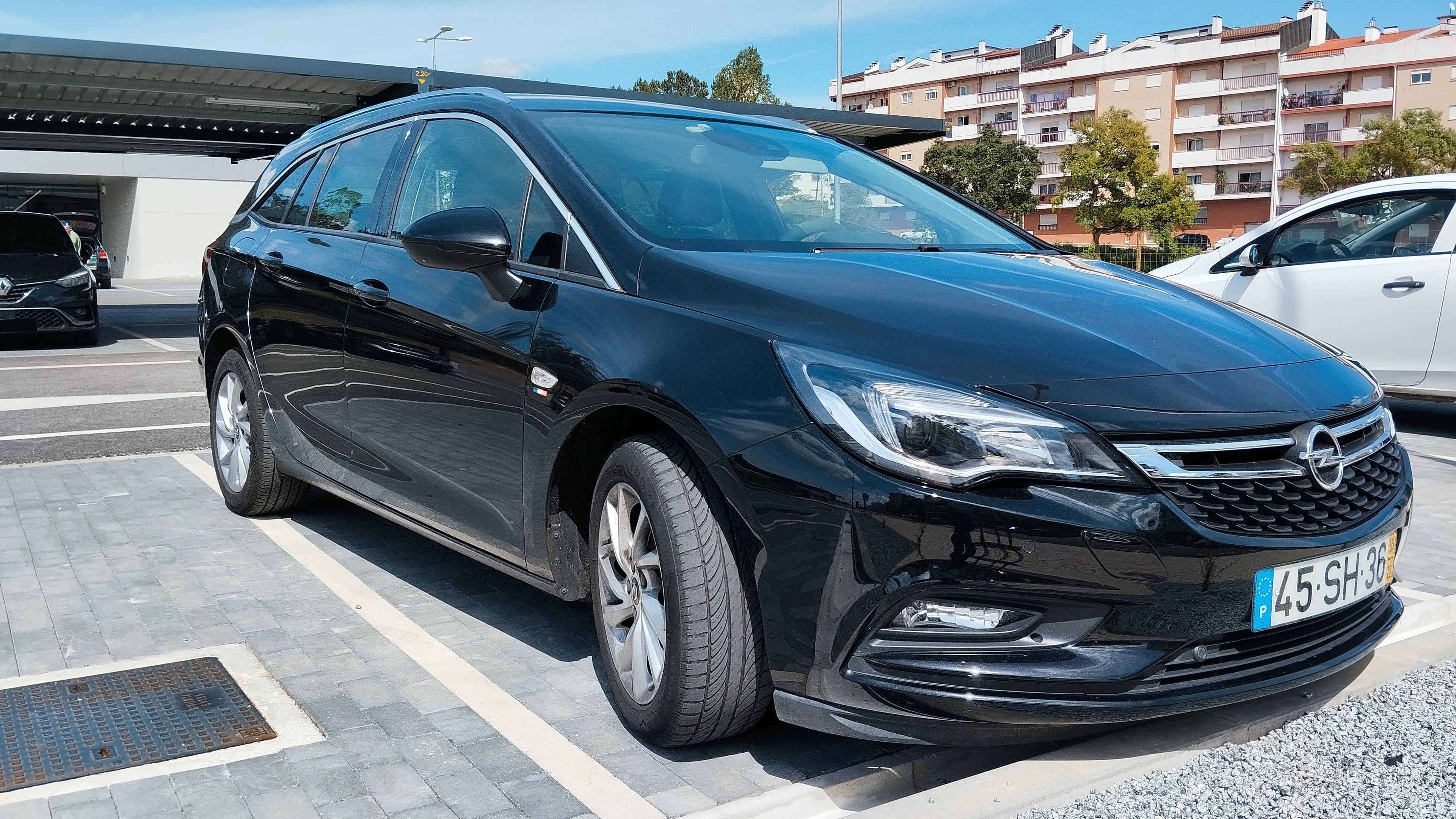 Opel Astra CDTI · Ano 2016 — imagem 2