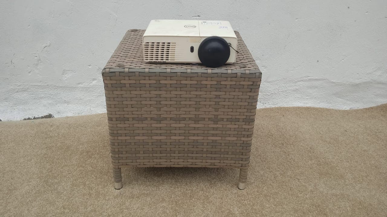 Projector — image 1