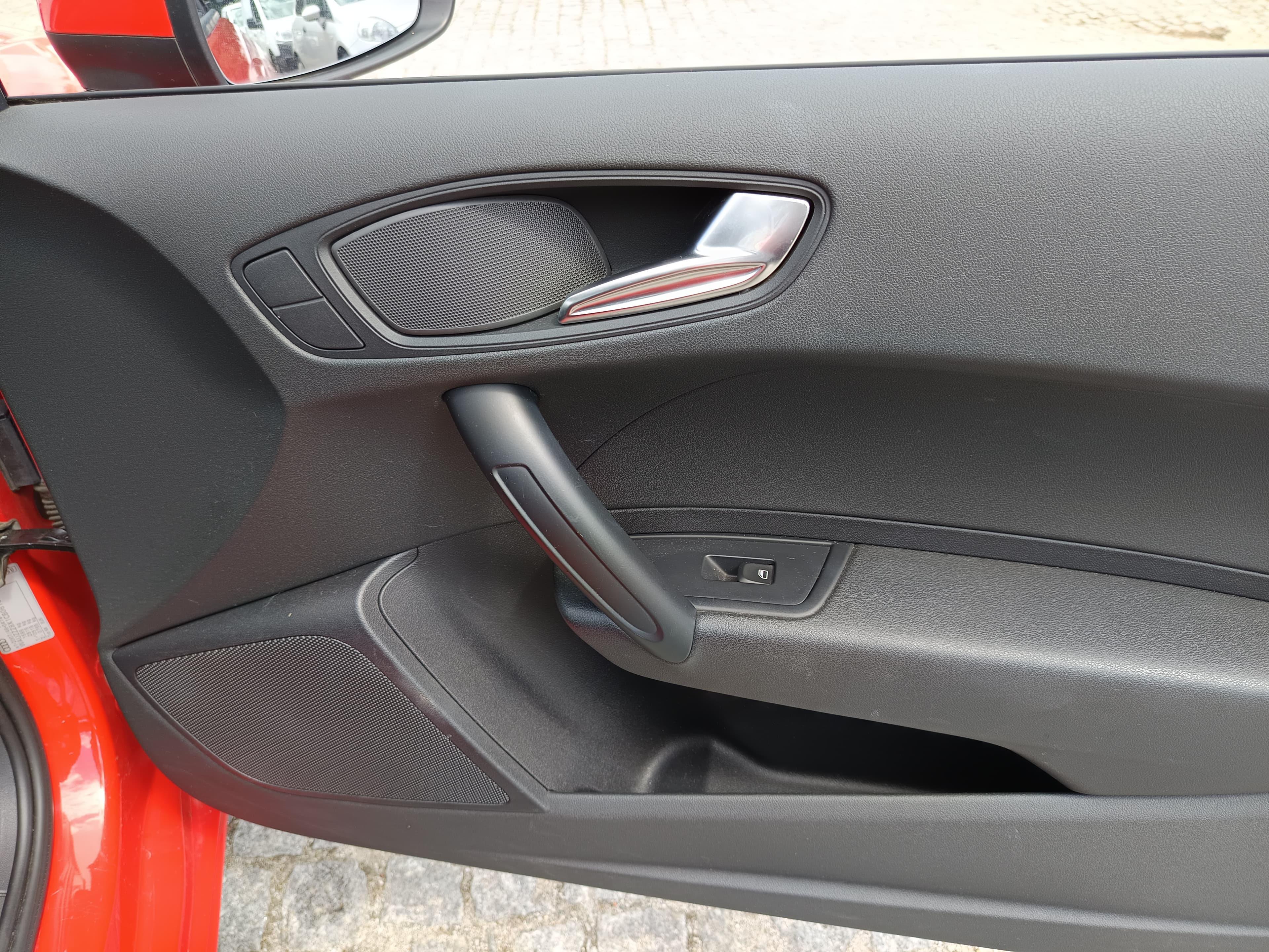 Audi A1 · Ano 2012 — imagem 23
