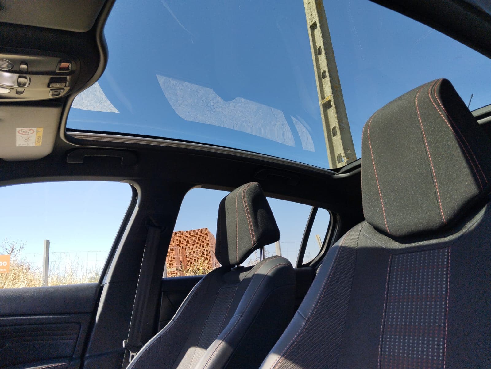 Peugeot 308 · Ano 2020 — image 24