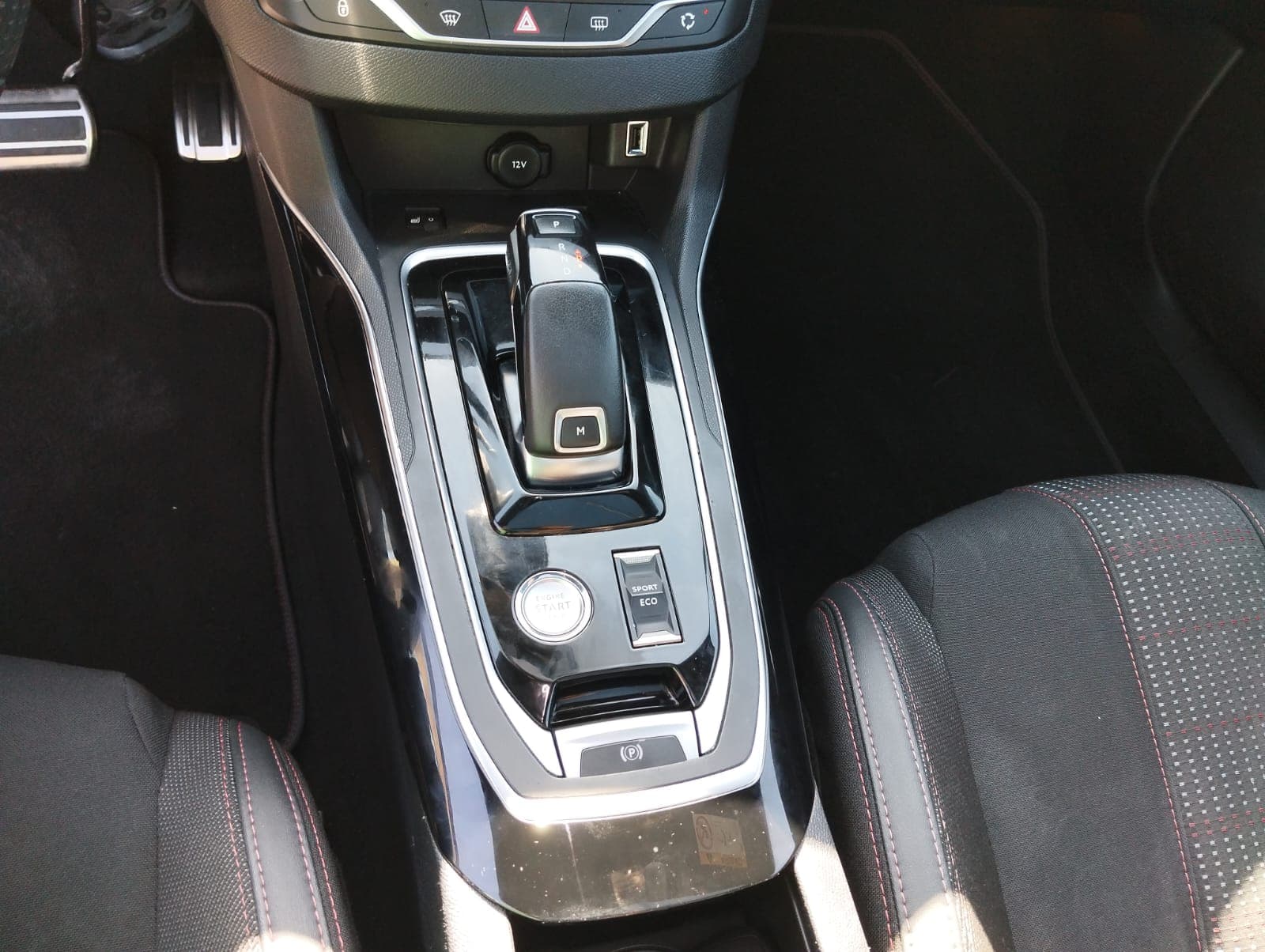 Peugeot 308 · Ano 2020 — image 23