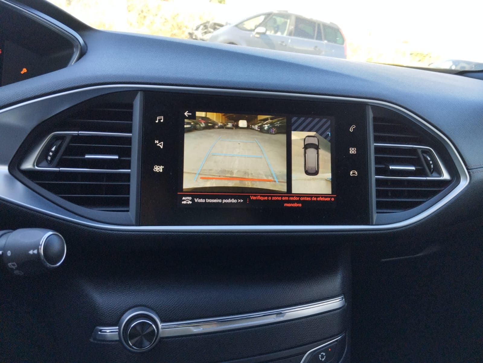 Peugeot 308 · Ano 2020 — image 27