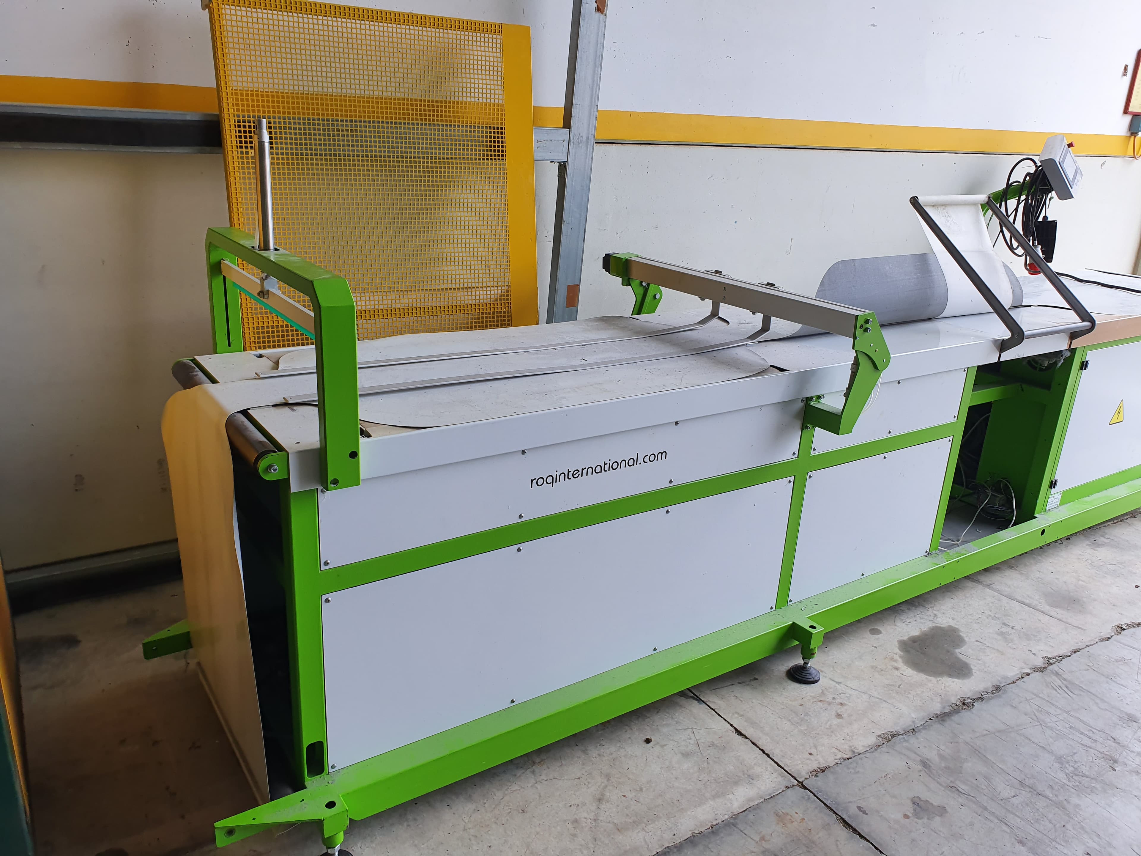 Máquina Automática Dobrar Têxtil RoqStack — imagem 5
