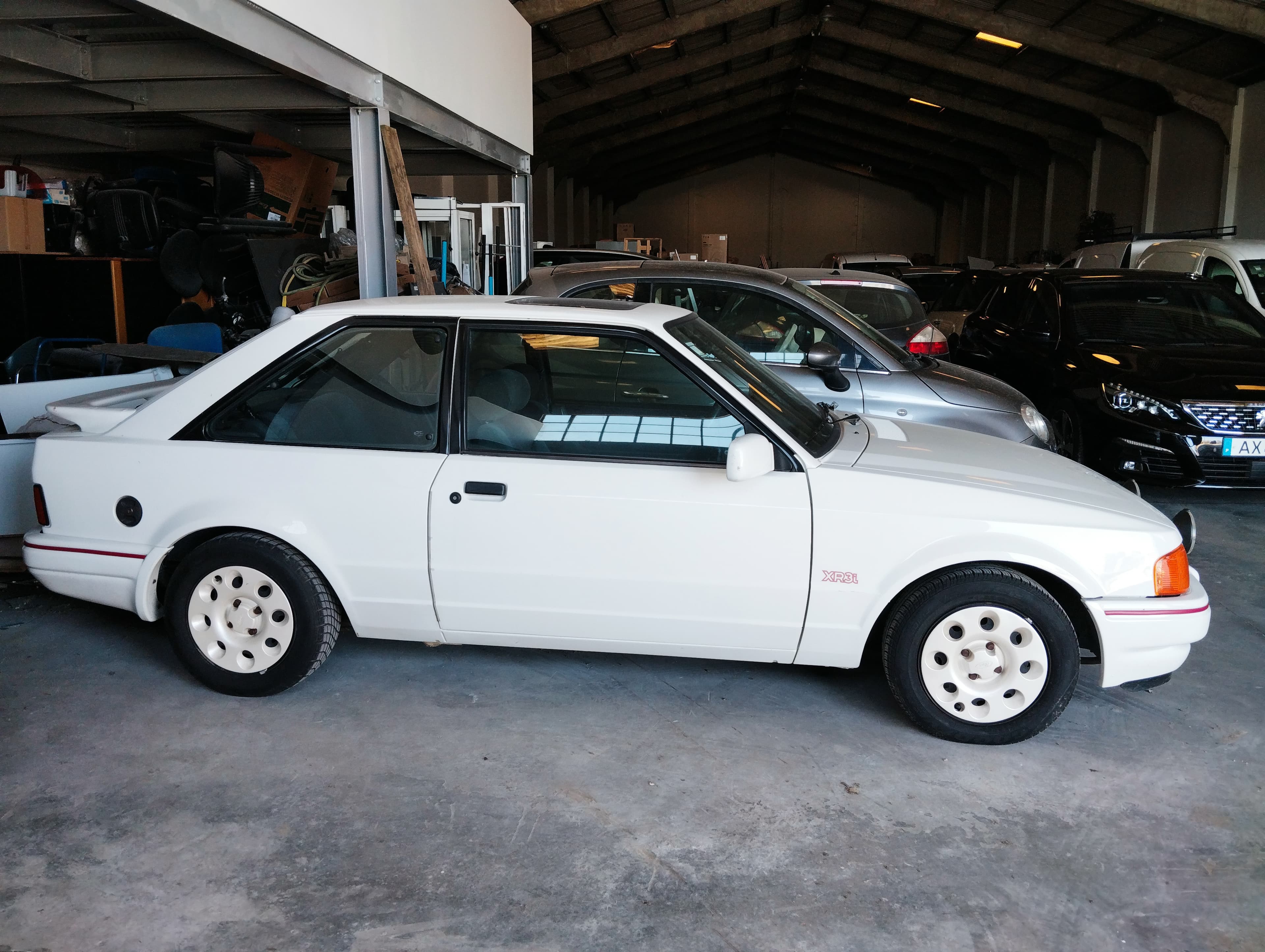 Ford Escort XR3i · Ano 1988 — image 7