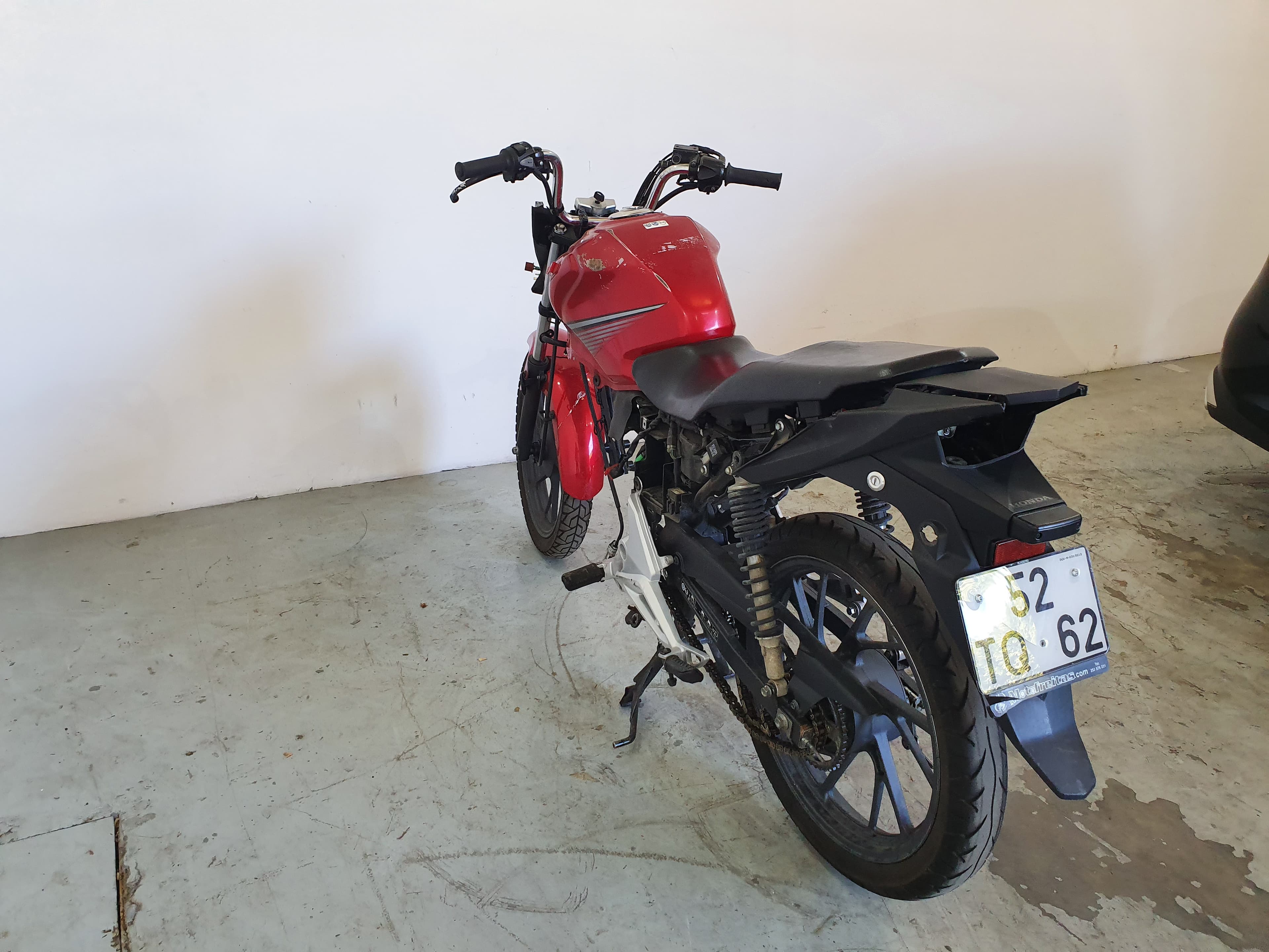 HONDA 125 CBF · Ano 2017 — imagen 4
