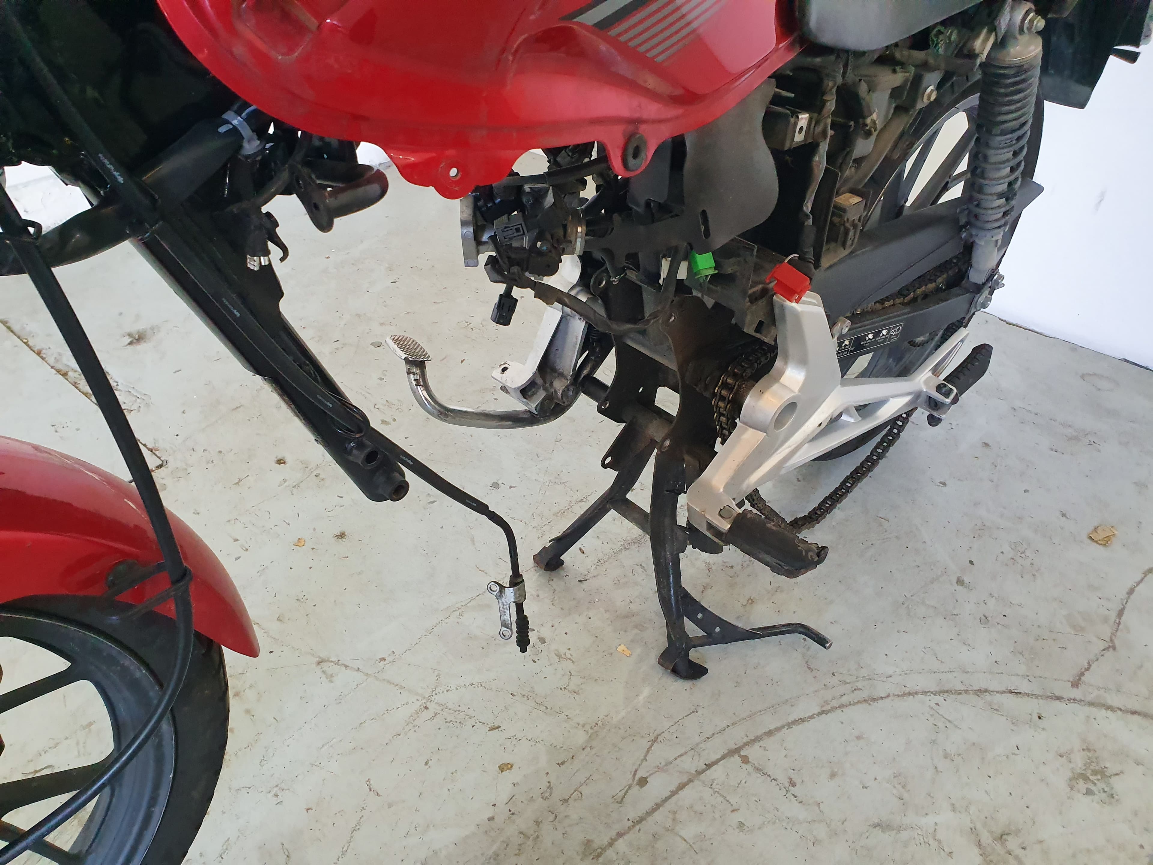 HONDA 125 CBF · Ano 2017 — imagen 13