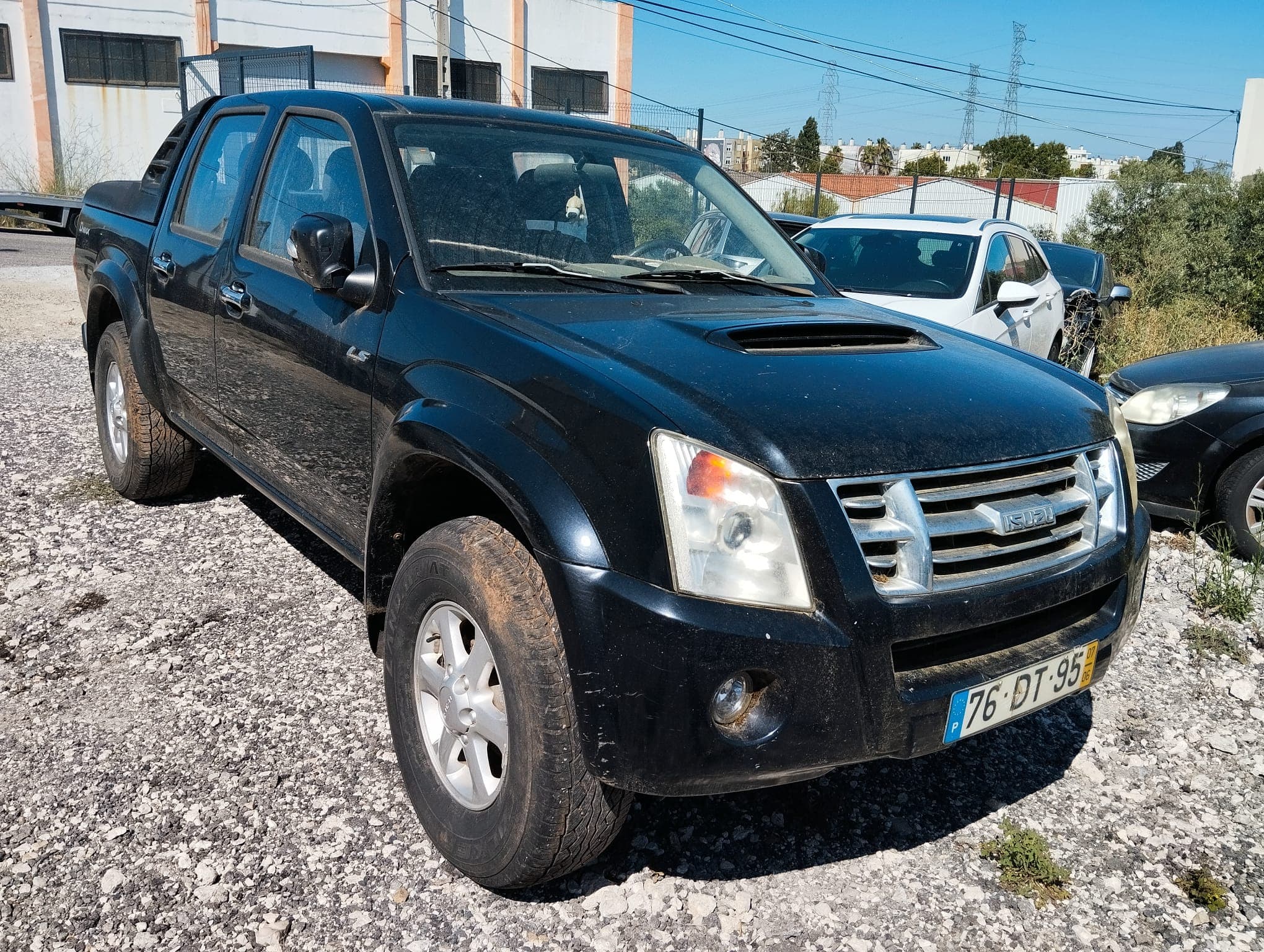 Isuzu D-MAX 2.5 4WD · Ano 2007 — imagem 2