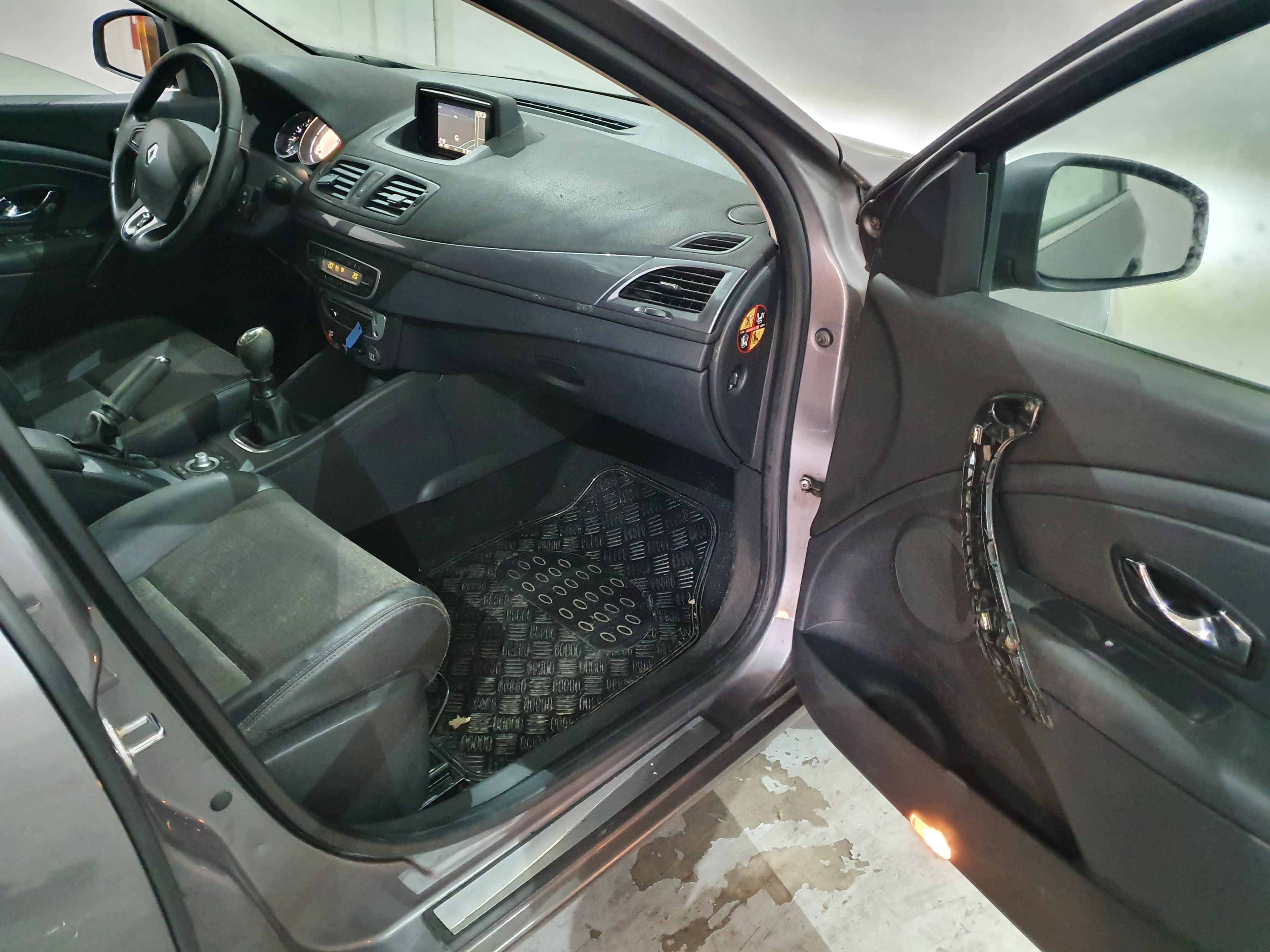 Renault Mégane · Ano 2013 — imagem 24
