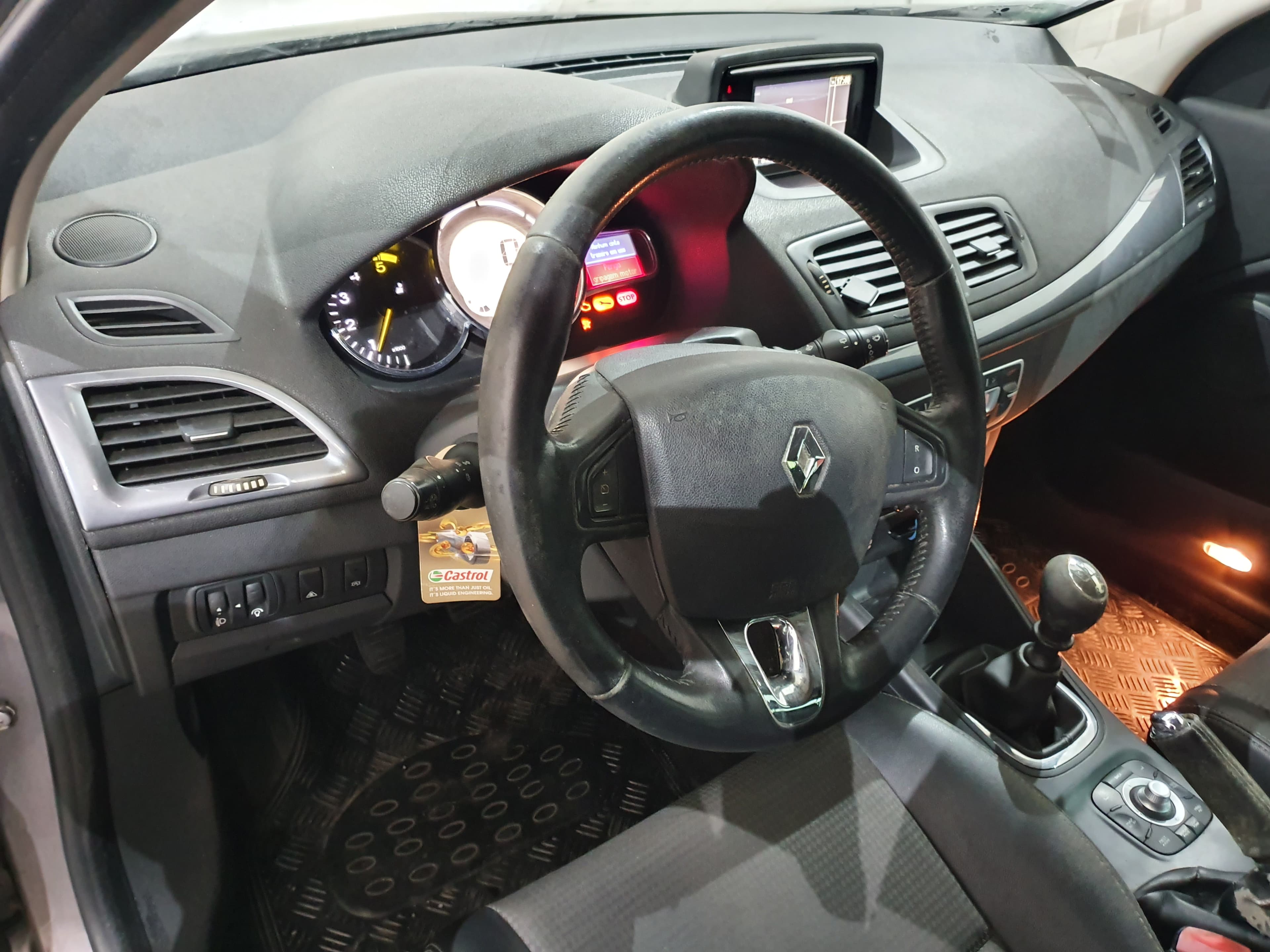 Renault Mégane · Ano 2013 — imagem 34
