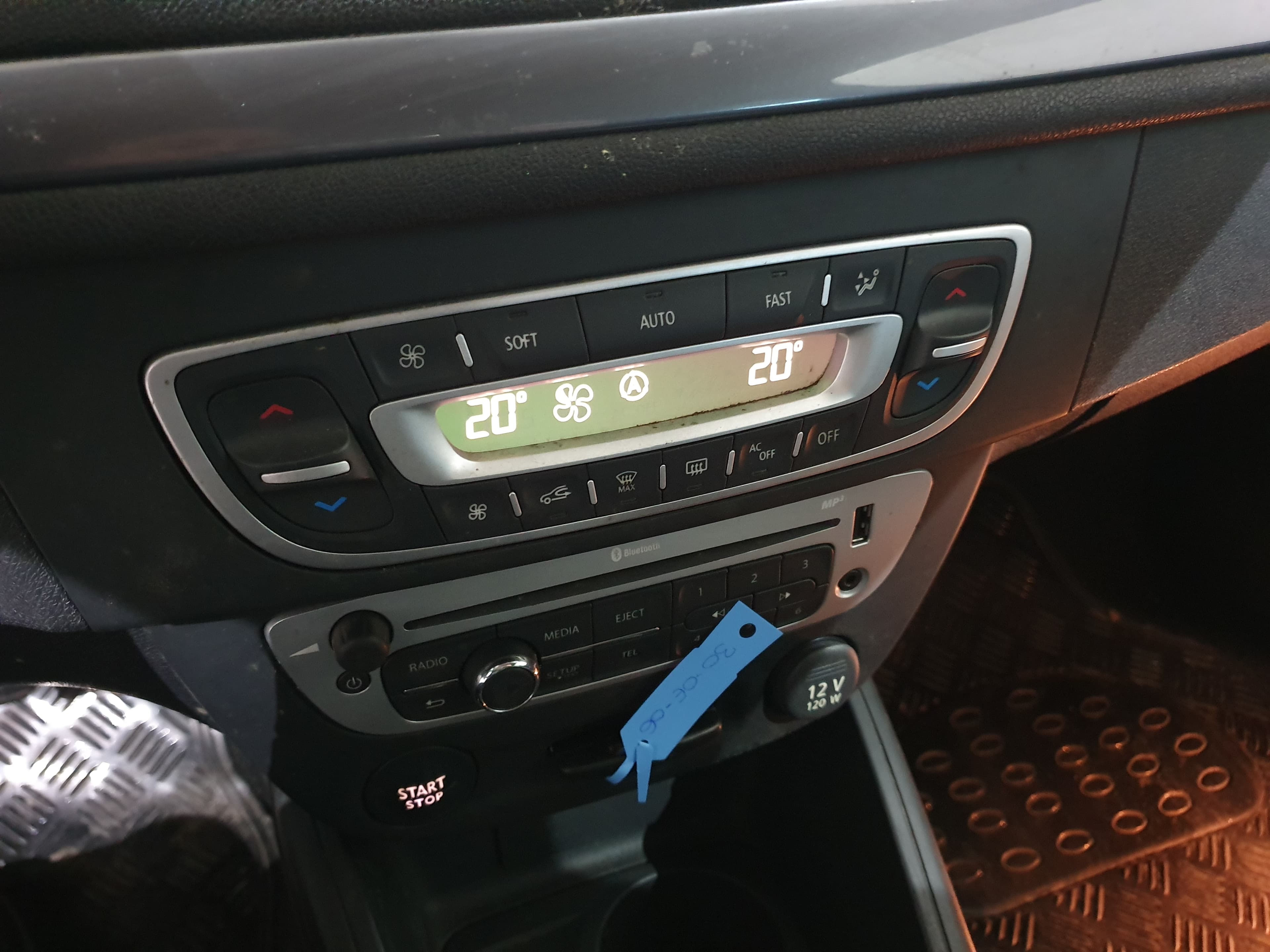 Renault Mégane · Ano 2013 — imagem 36