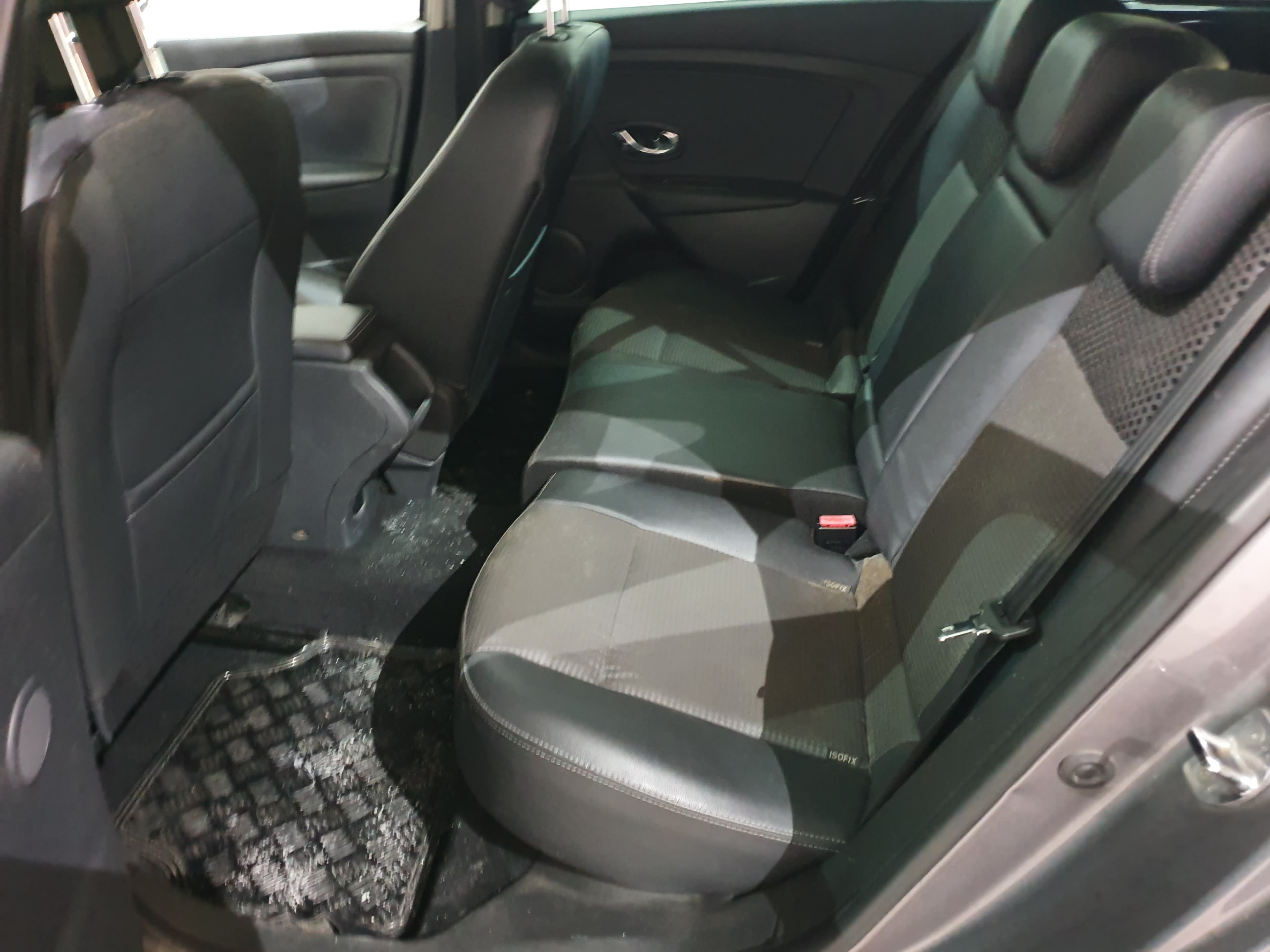 Renault Mégane · Ano 2013 — imagem 29