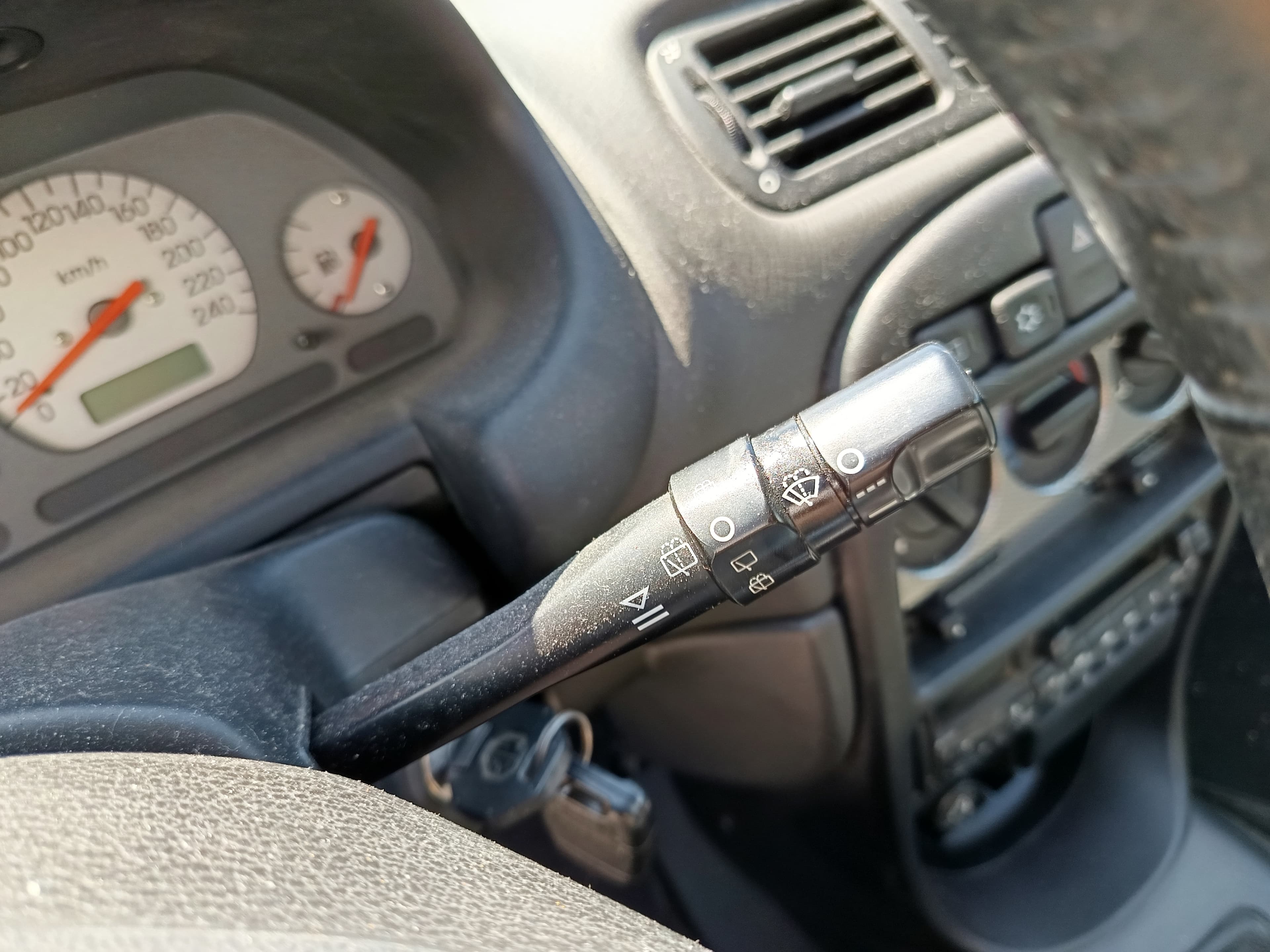 MG ZR · 2002 — imagem 34