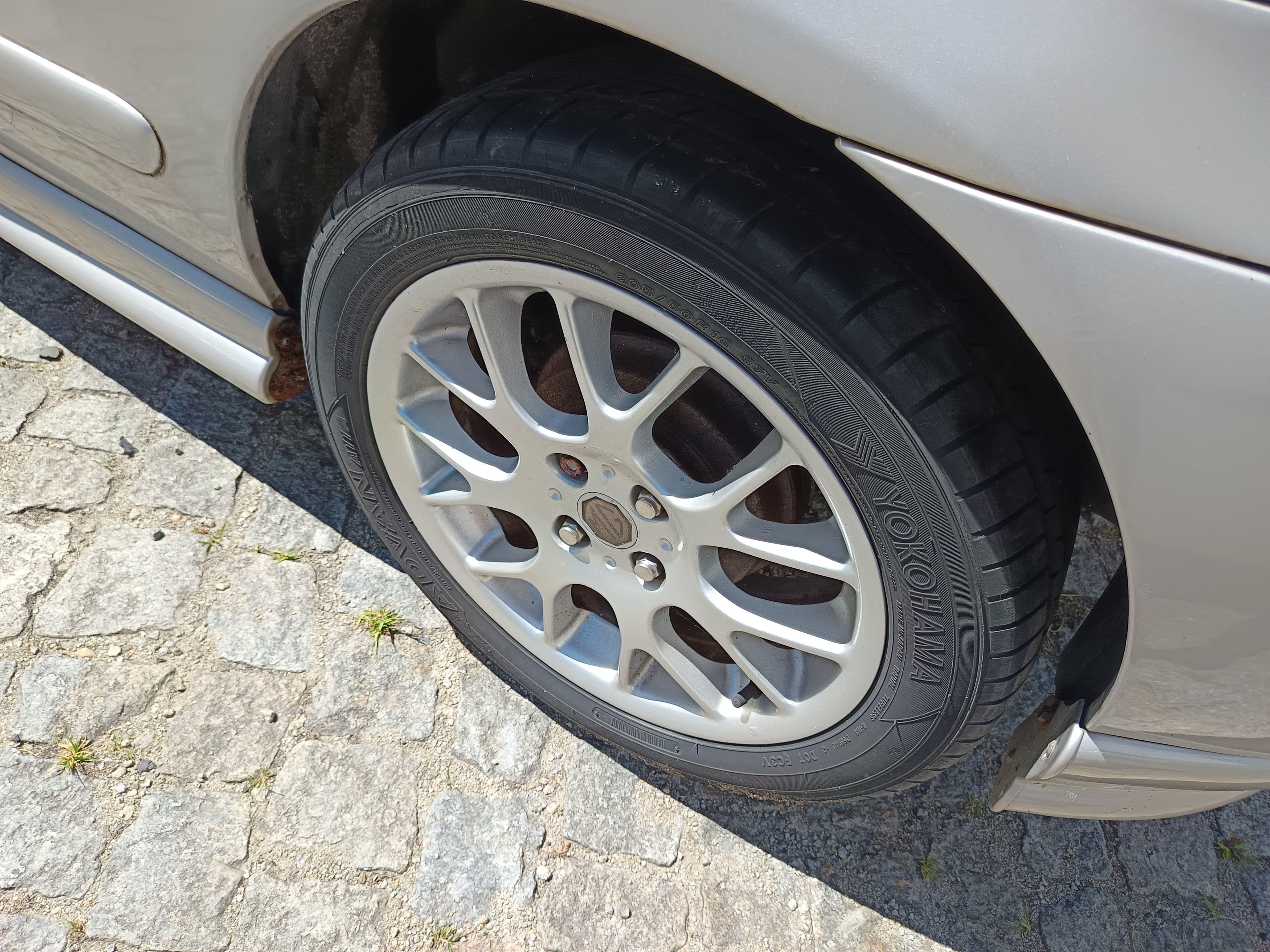 MG ZR · 2002 — imagem 20